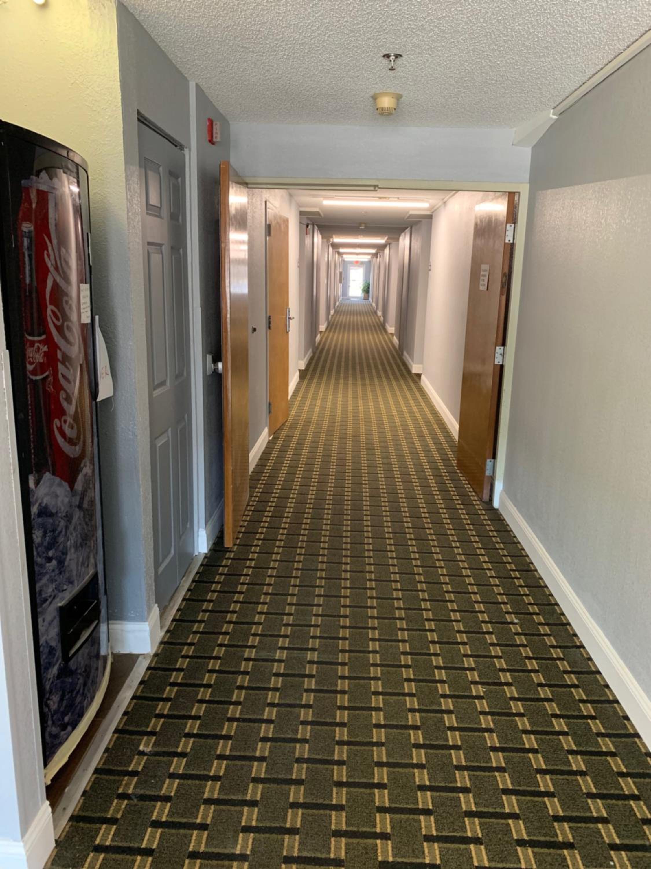 Days Inn by Wyndham Thomson view 3
