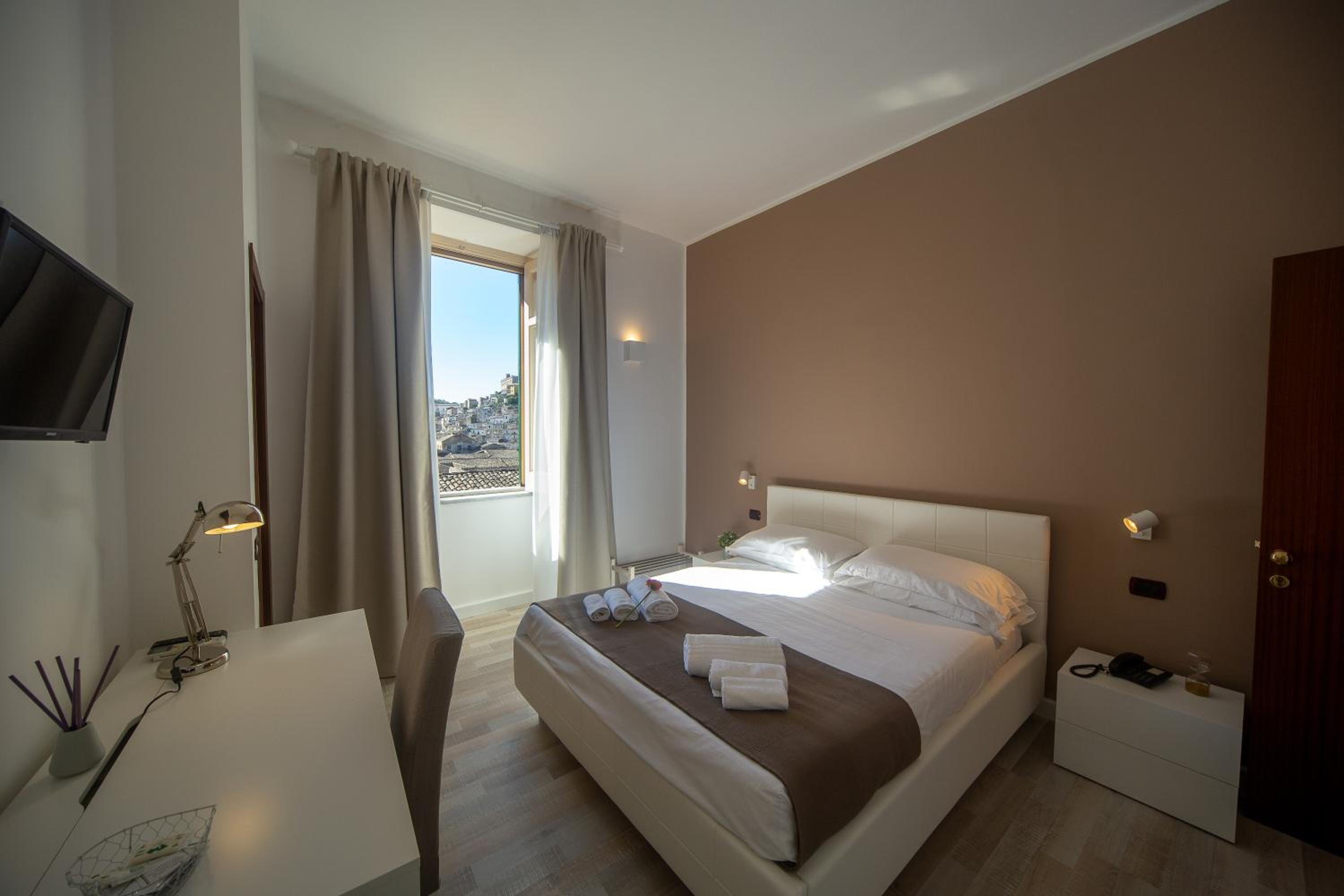 Modica Vacations - Holiday Rooms Portale Pirrera - Property Image 2