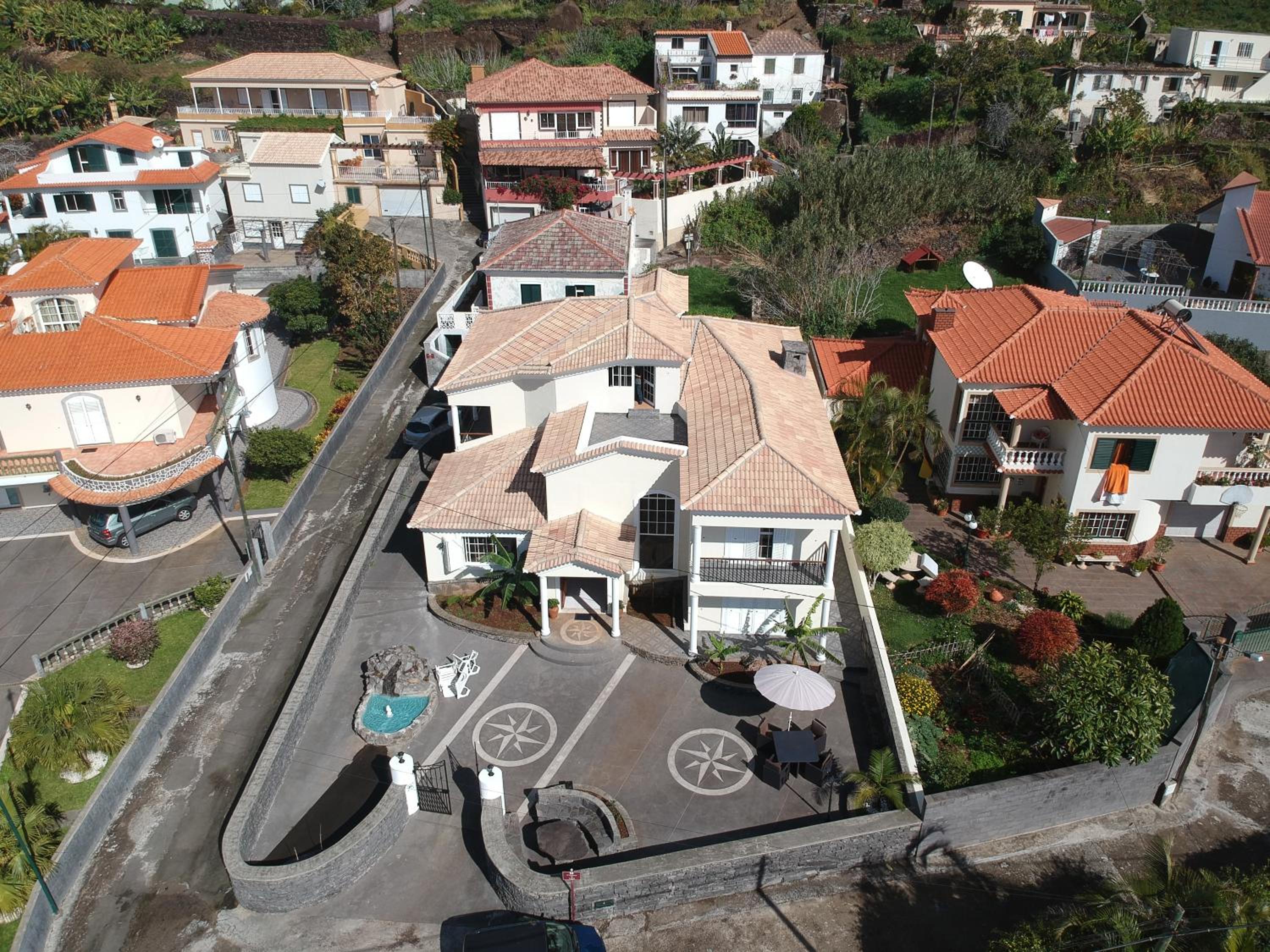 Mansion Almond - SEA, SUN and a charming refuge! view 3