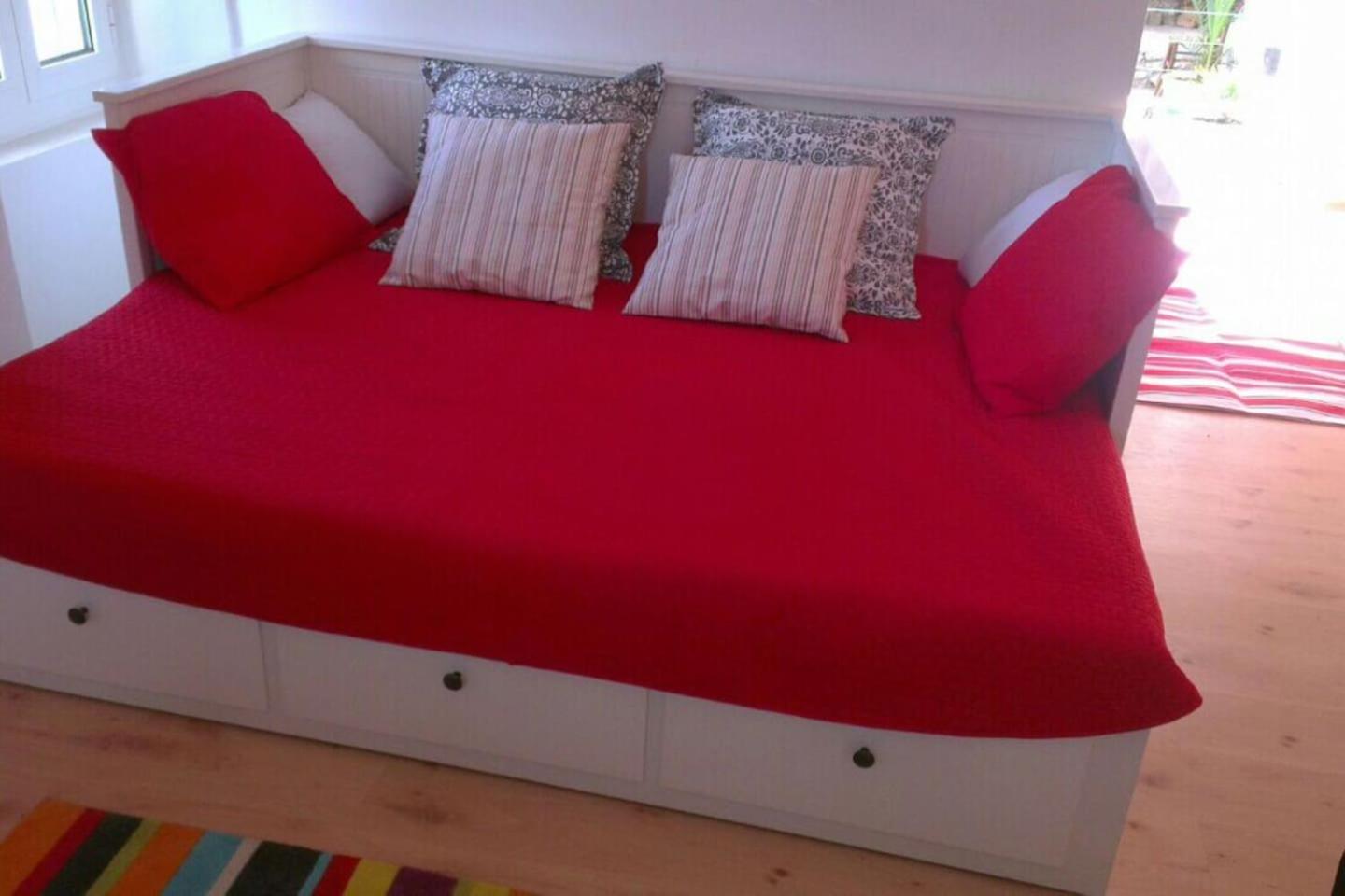 Photo 9