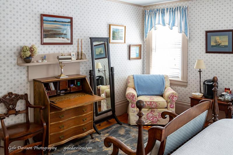 Clary Lake Bed and Breakfast