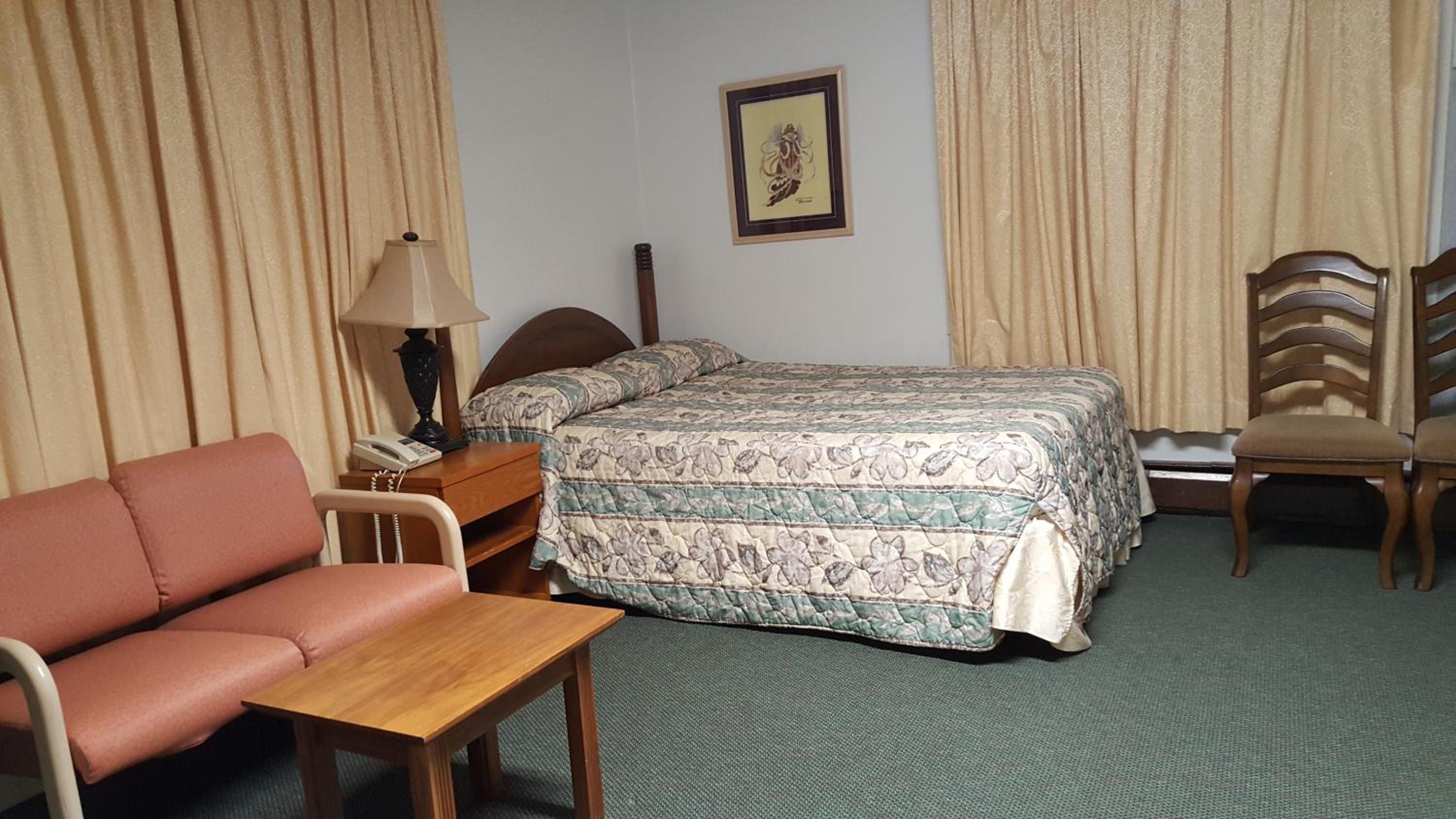 Borealis Inn view 5