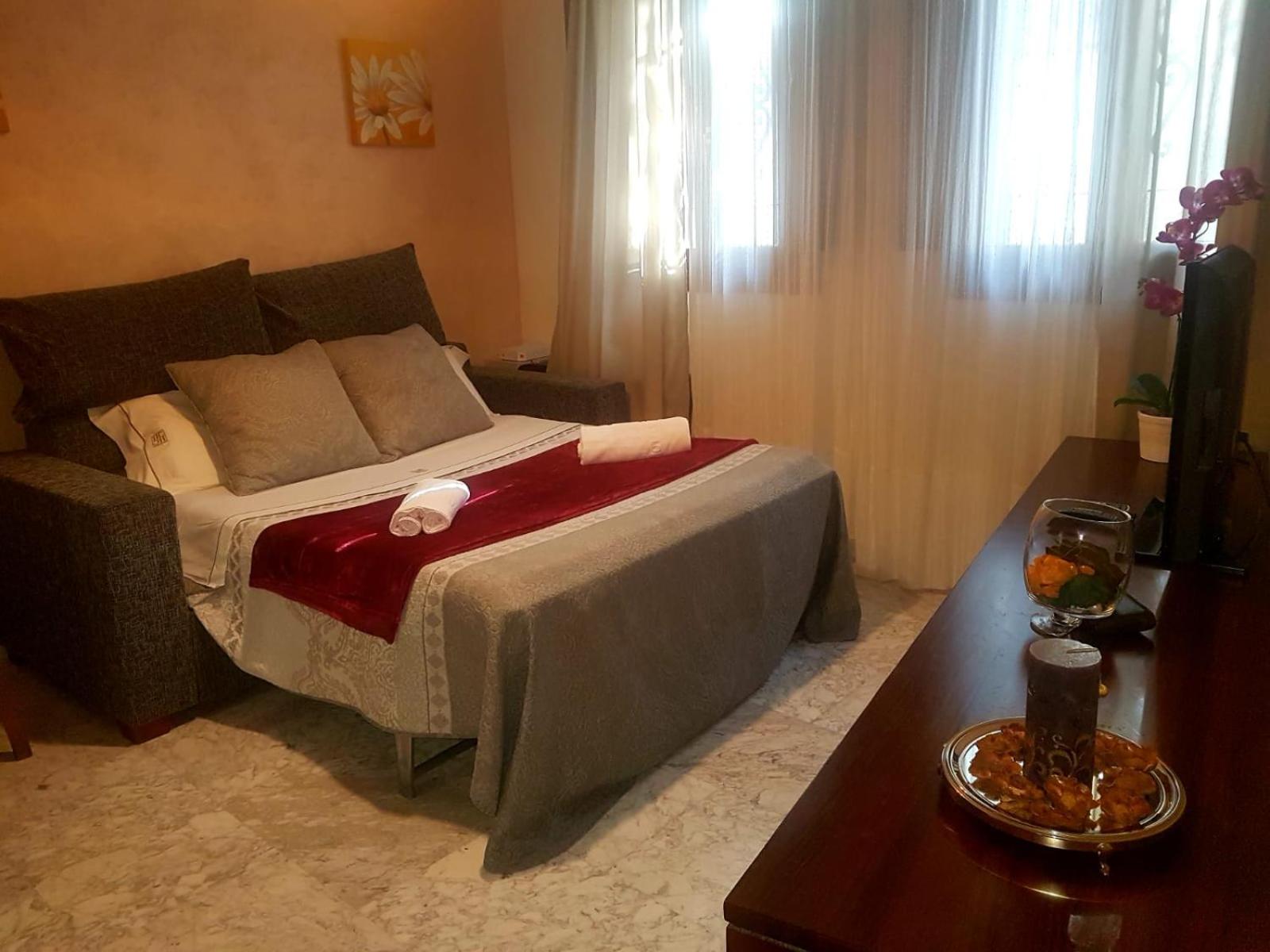hotel room