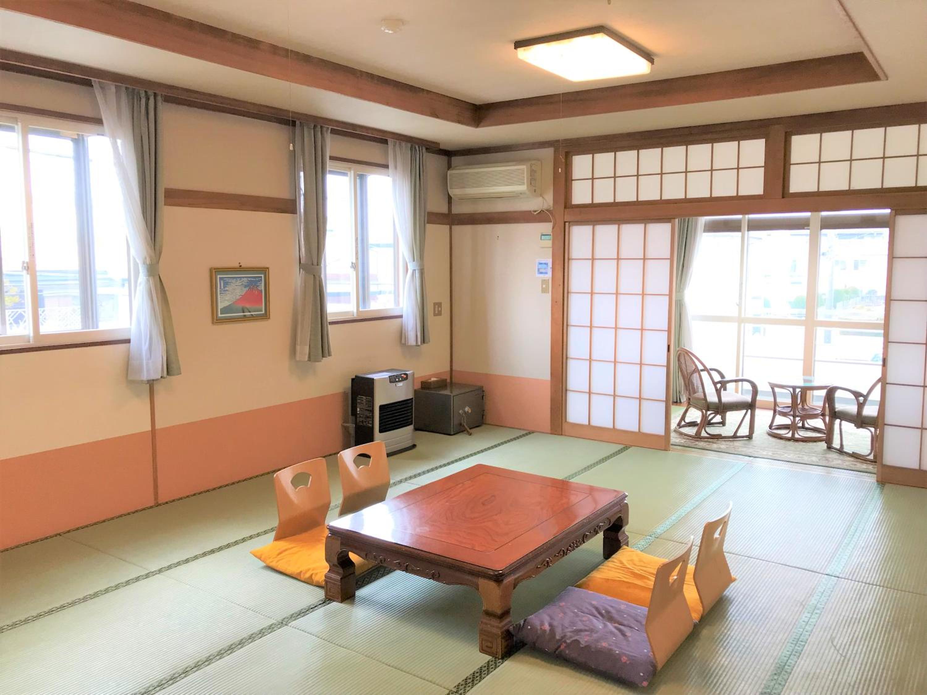 K's House Fuji View - Travelers Hostel