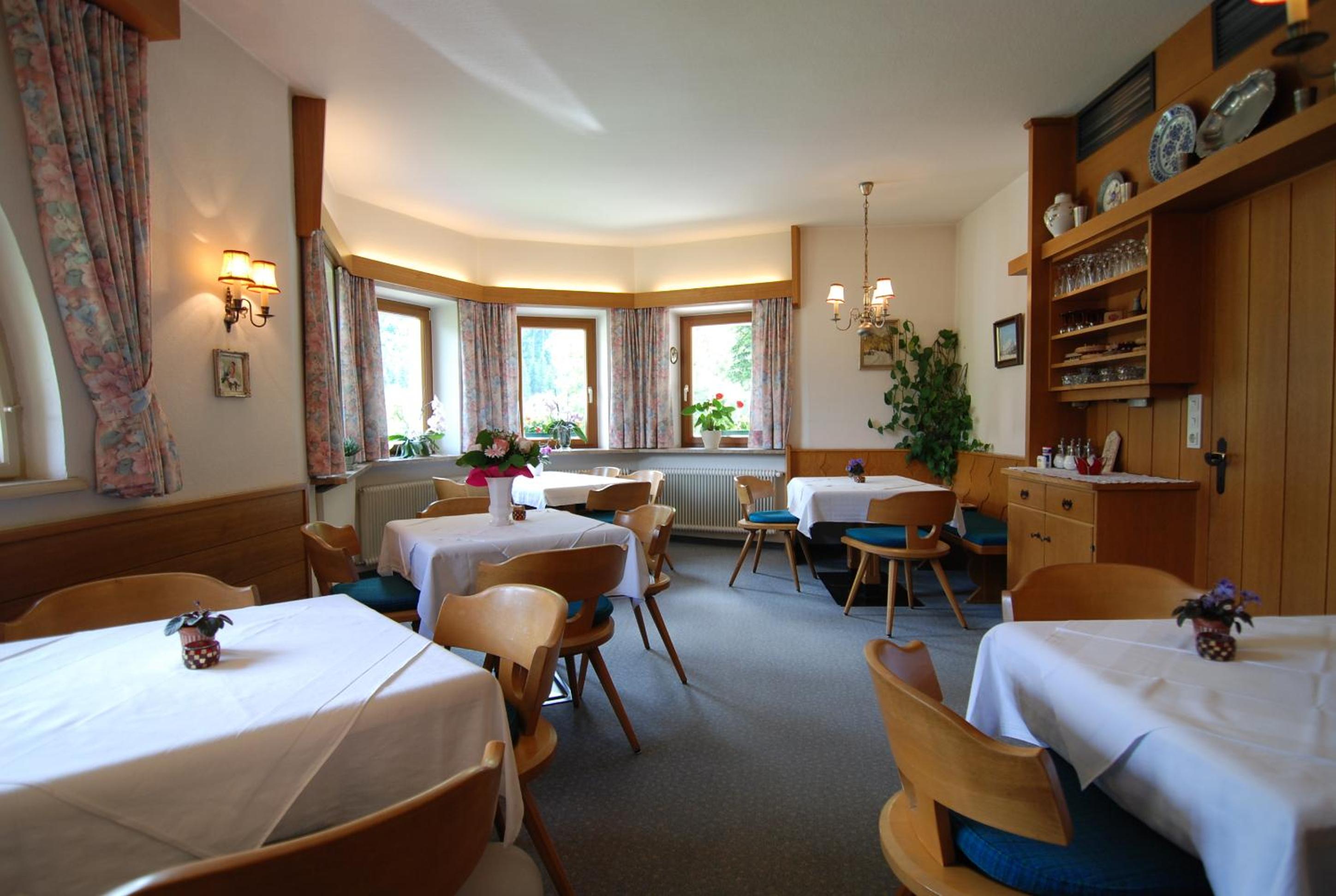 Ferienwohnung Pension Tirol