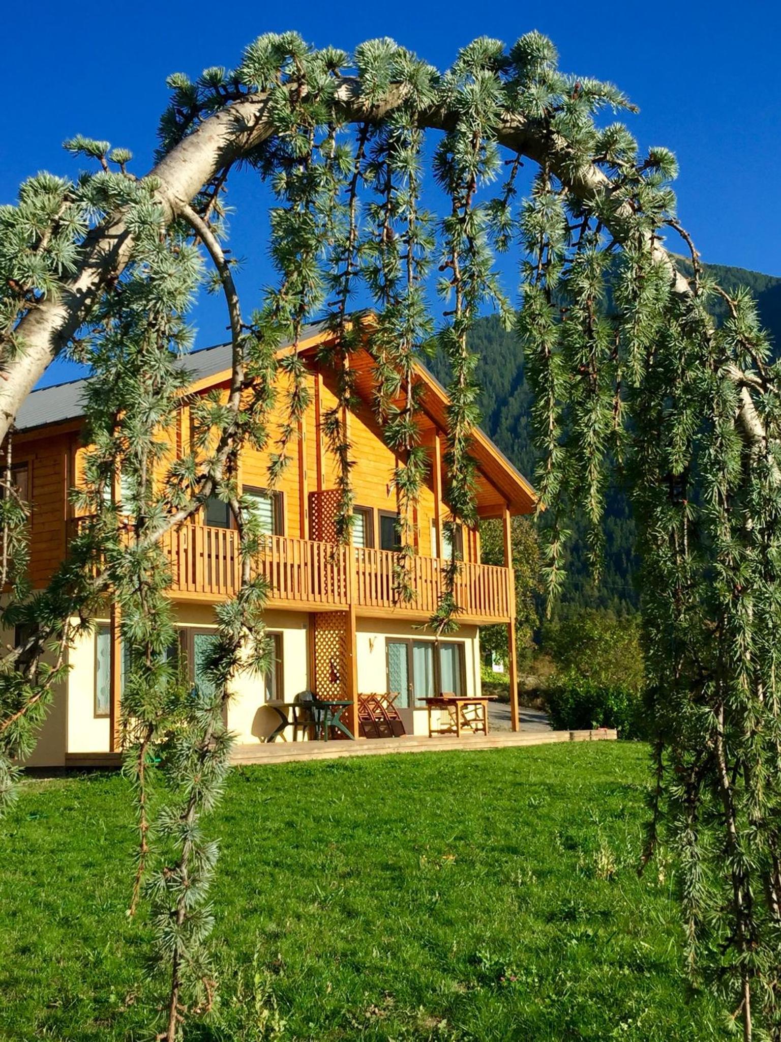 Les Chalets Fleurs de France - KOTA view 4