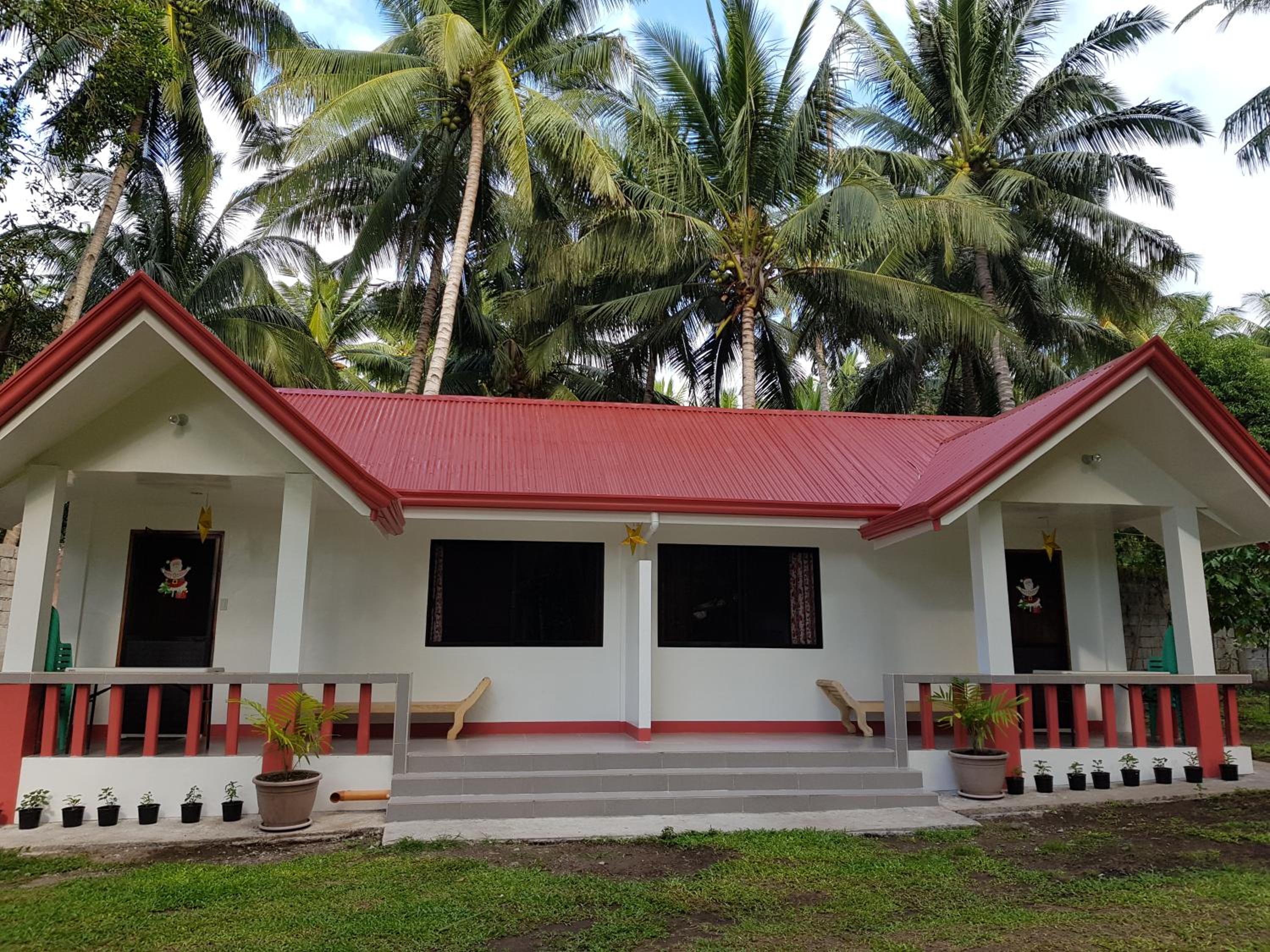 SJ Pabua Travellers Inn view 3