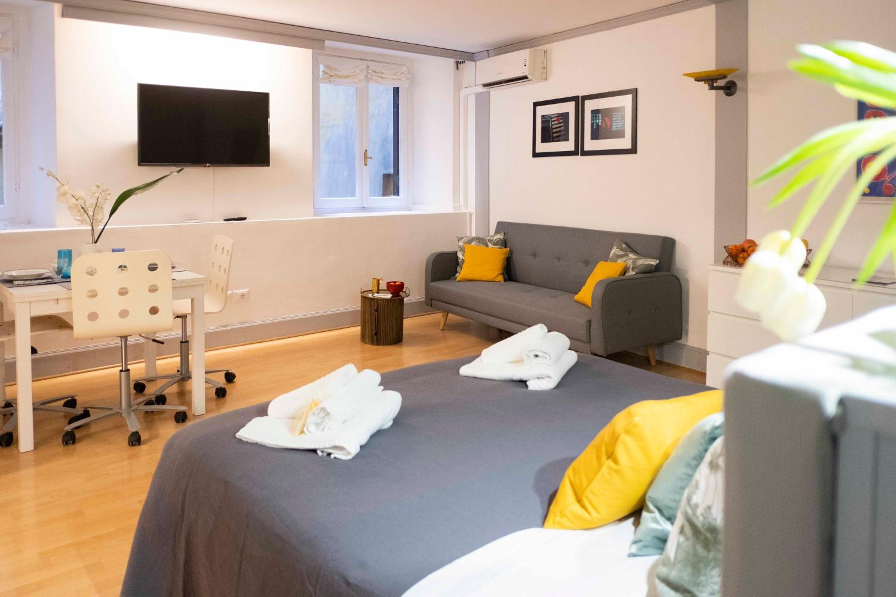 Casa Paola Guesthouse