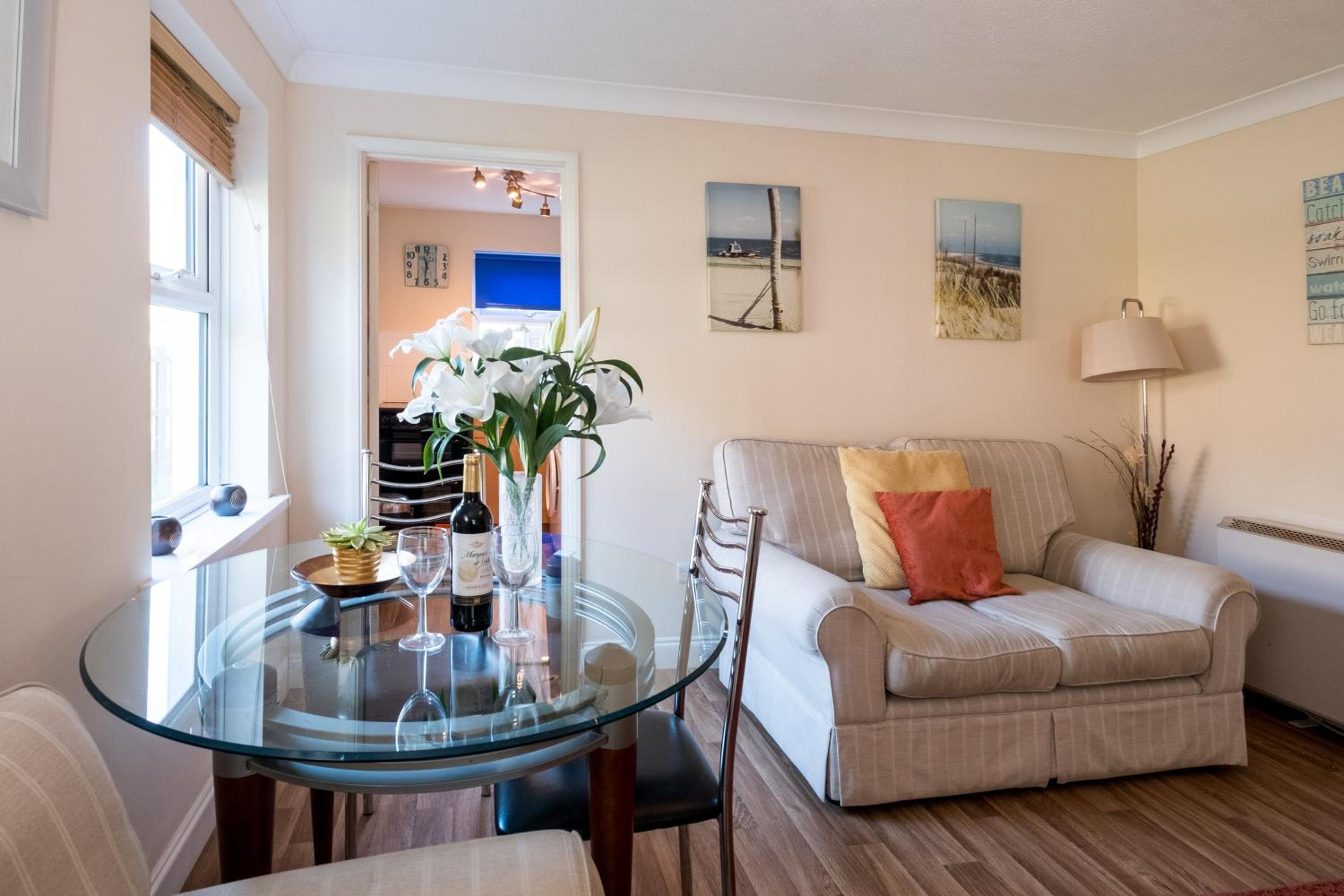 17 Britten Close - Aldeburgh Coastal Cottages view 3