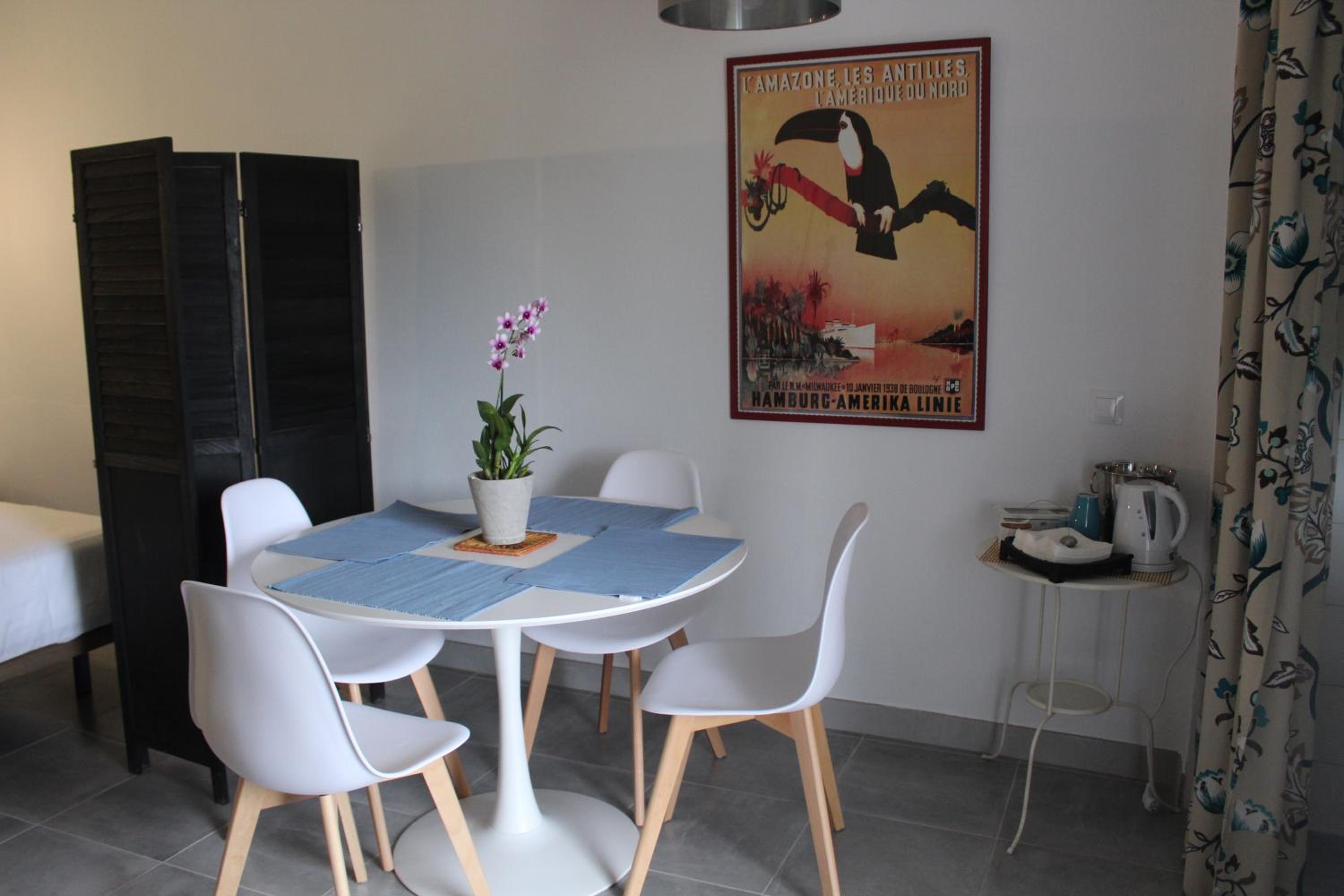 Studio Occidental banus view 2