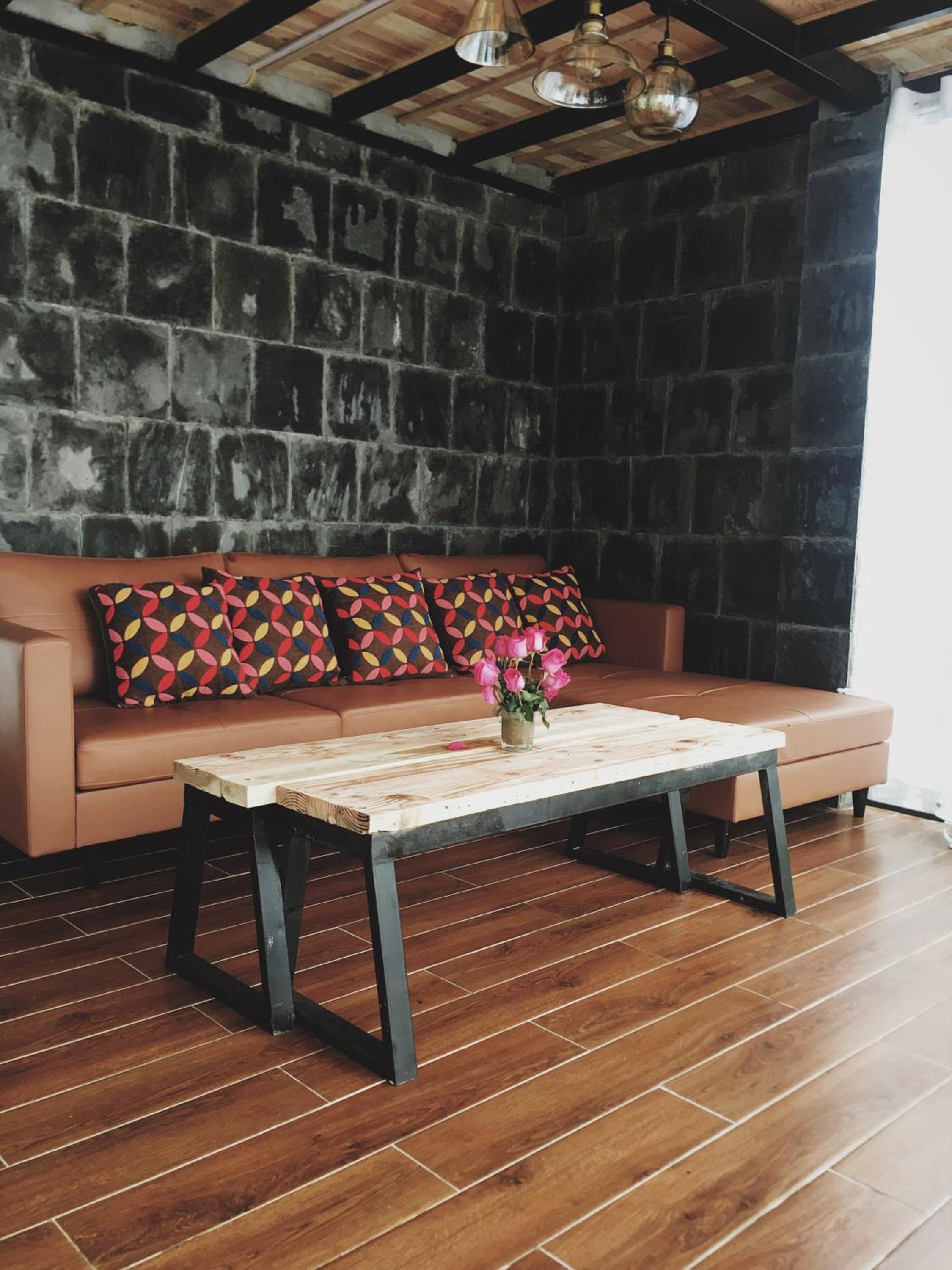Bách Xanh House. Nhà Gác Lửng view 4