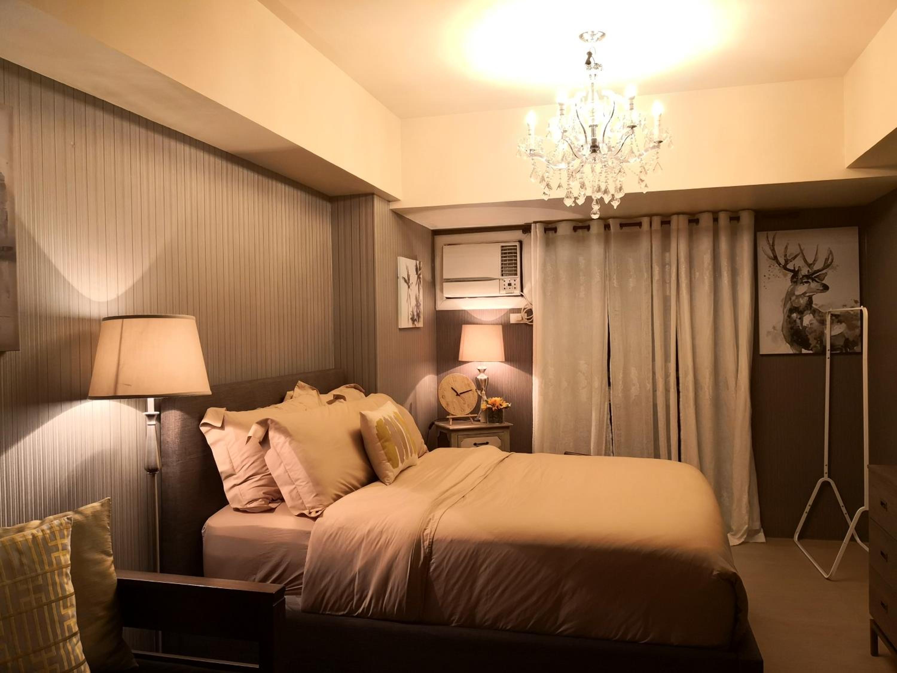 Centrio Tower Beside Ayala Studio Unit with Balcony 23 view 3