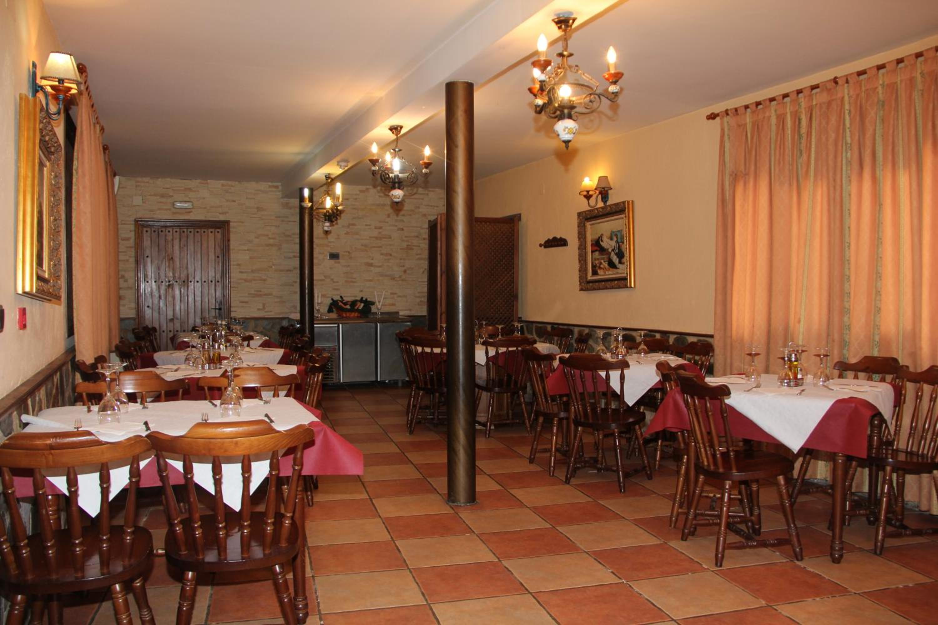 Hostal el Laminador - Restaurante La Alquería de Manu