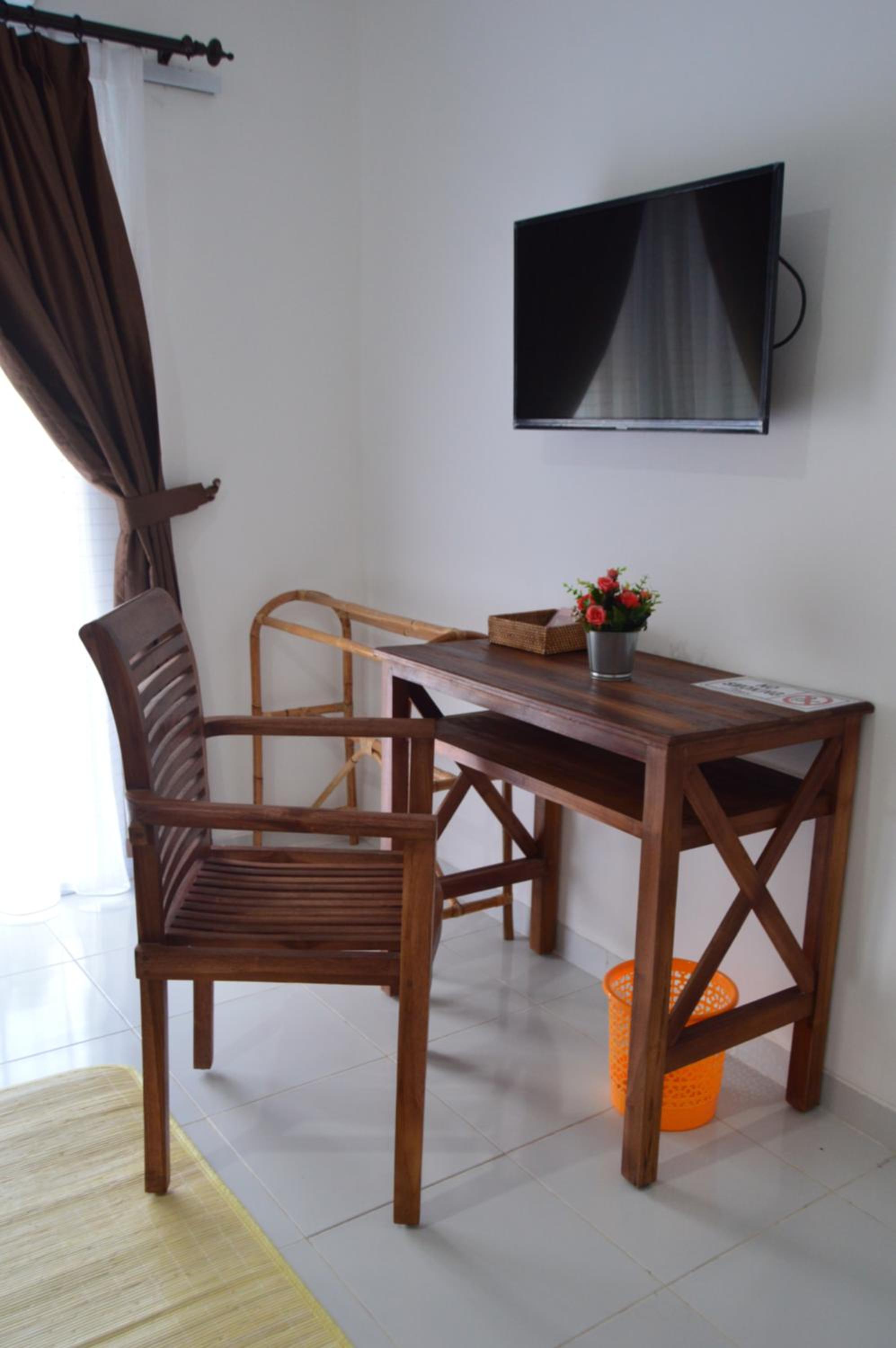 Askara Guest House & Hostel