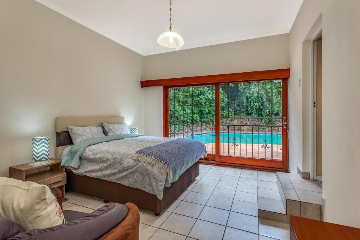 Chalet 5 Cosmos