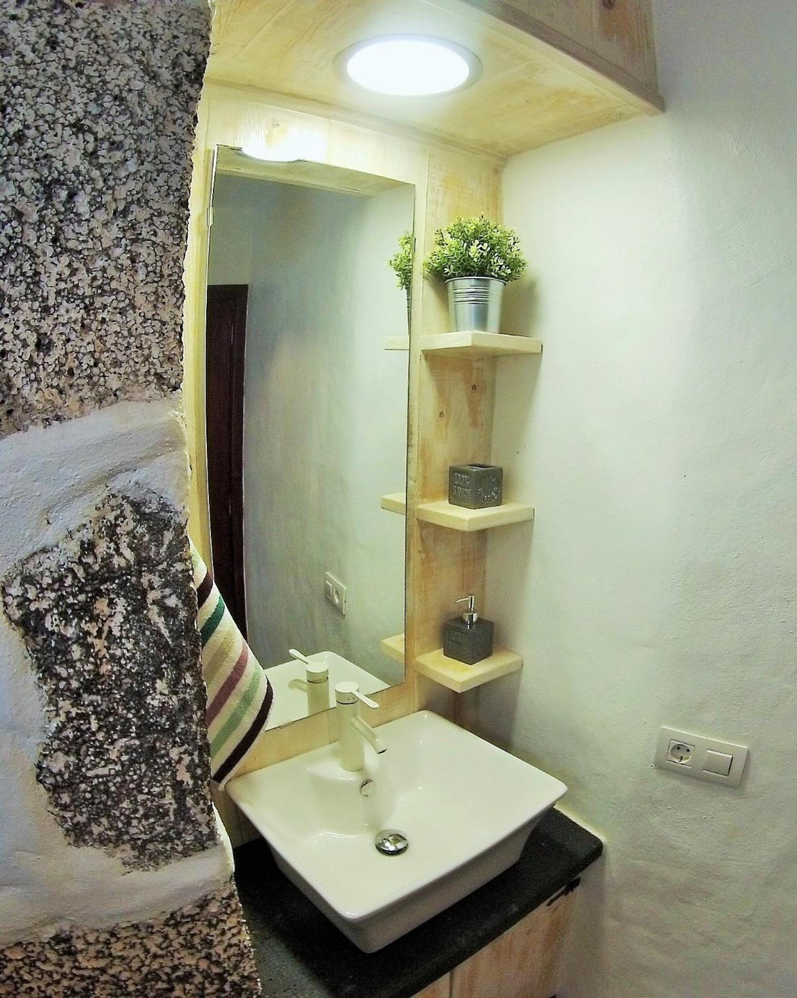LUANA APARTMENT view 2