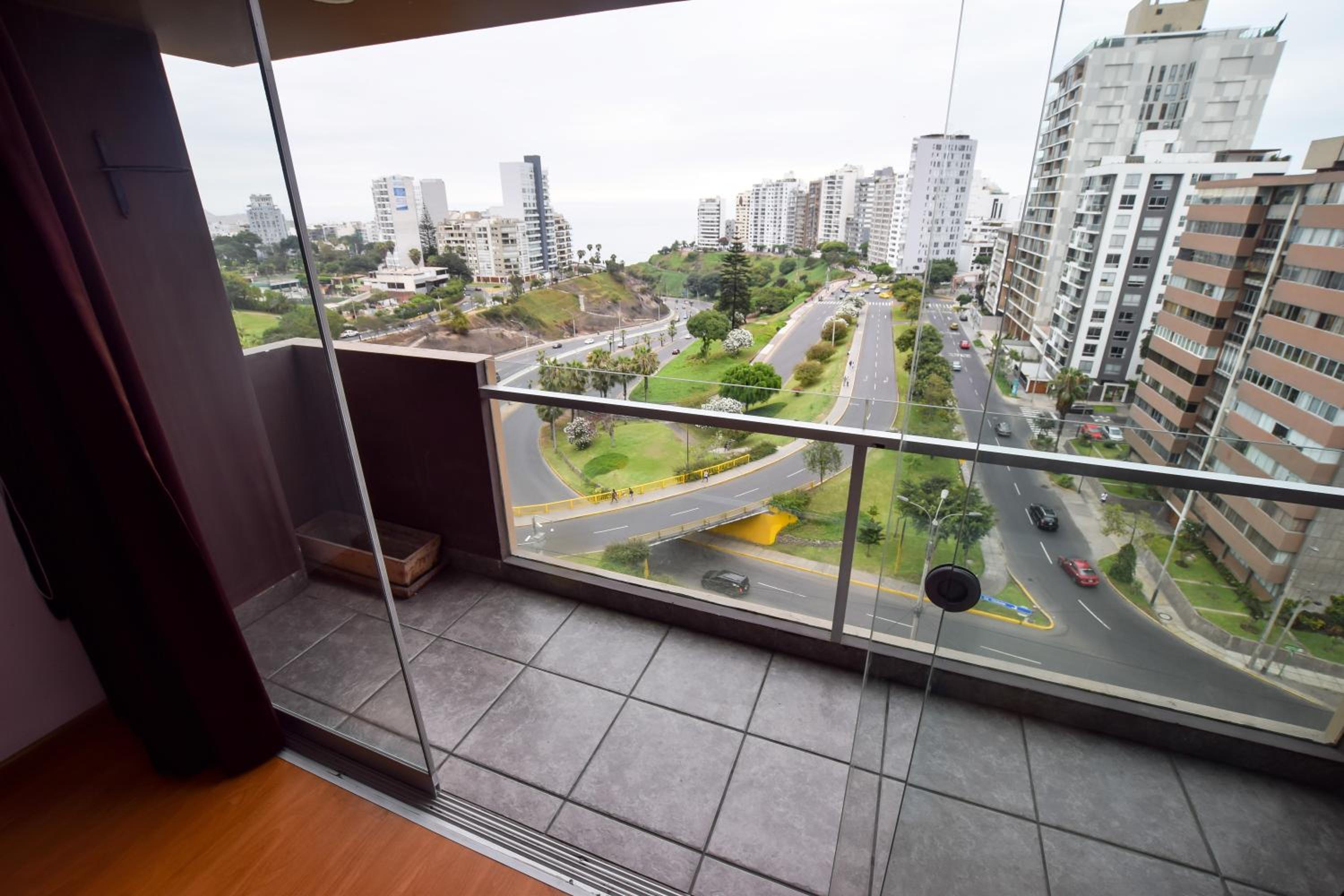 Miraflores Apartments 109 Tejada Ave by Private Host