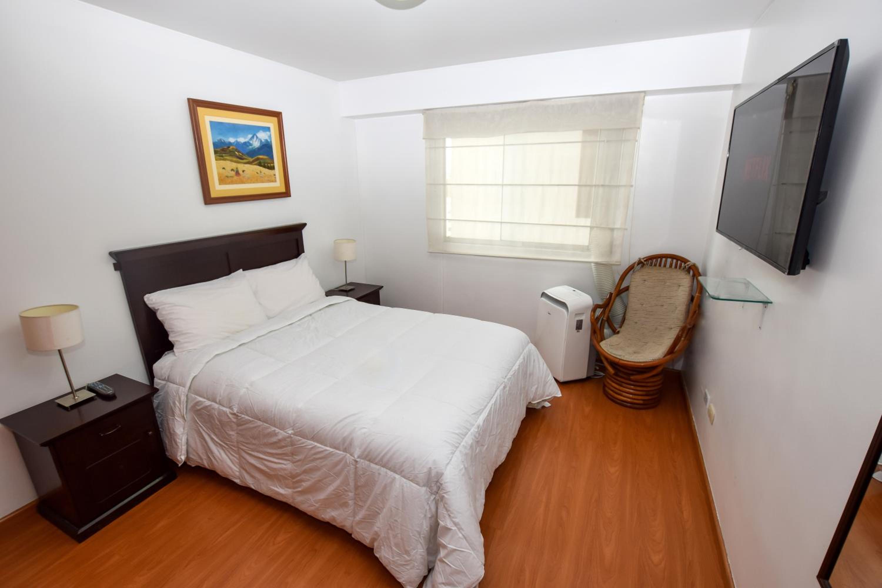 Miraflores Apartments 109 Tejada Ave by Private Host
