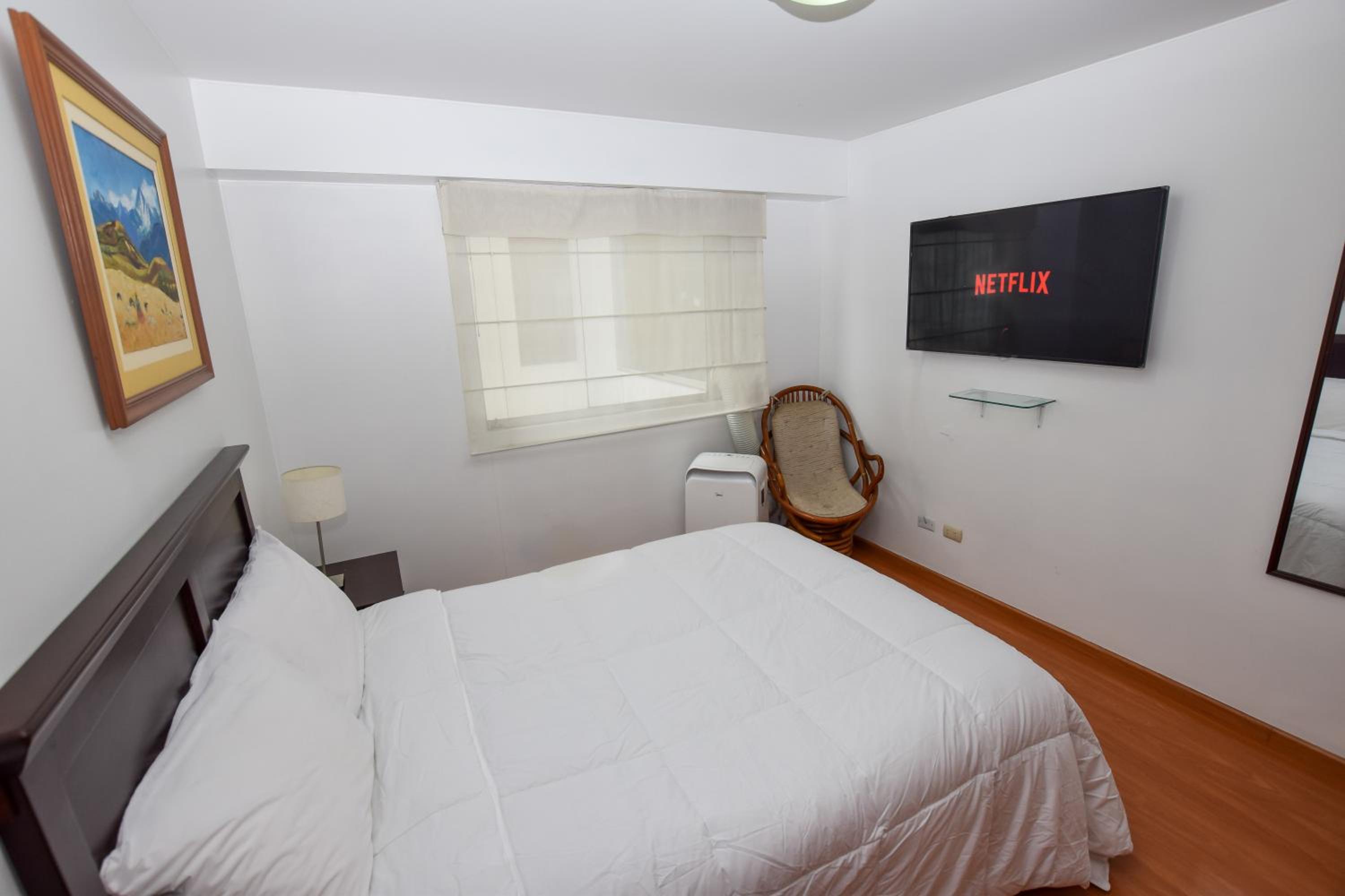 Miraflores Apartments 109 Tejada Ave by Private Host