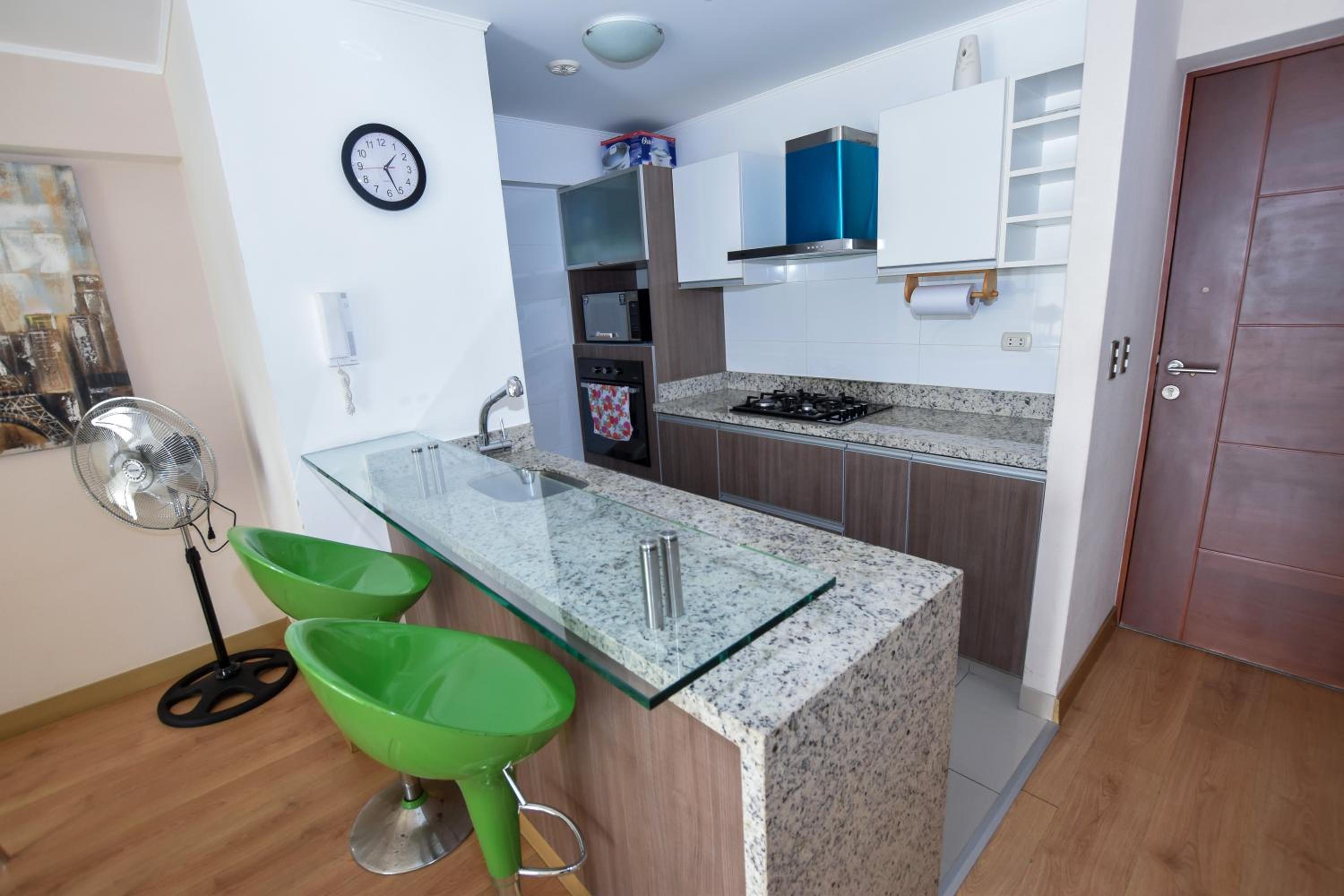 Miraflores Apartments 570 Pardo Ave by Private Host