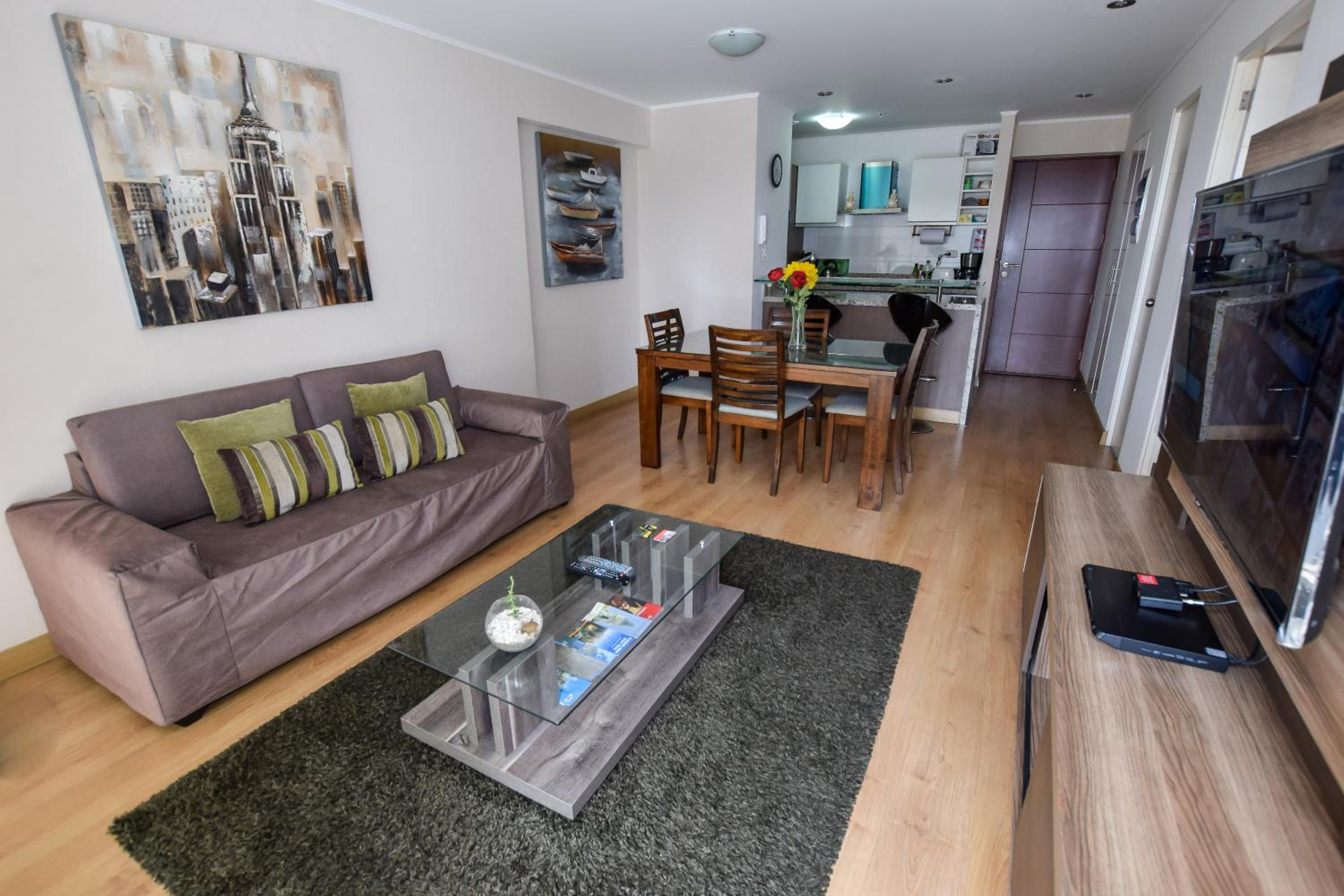 Miraflores Apartments 570 Pardo Ave by Private Host