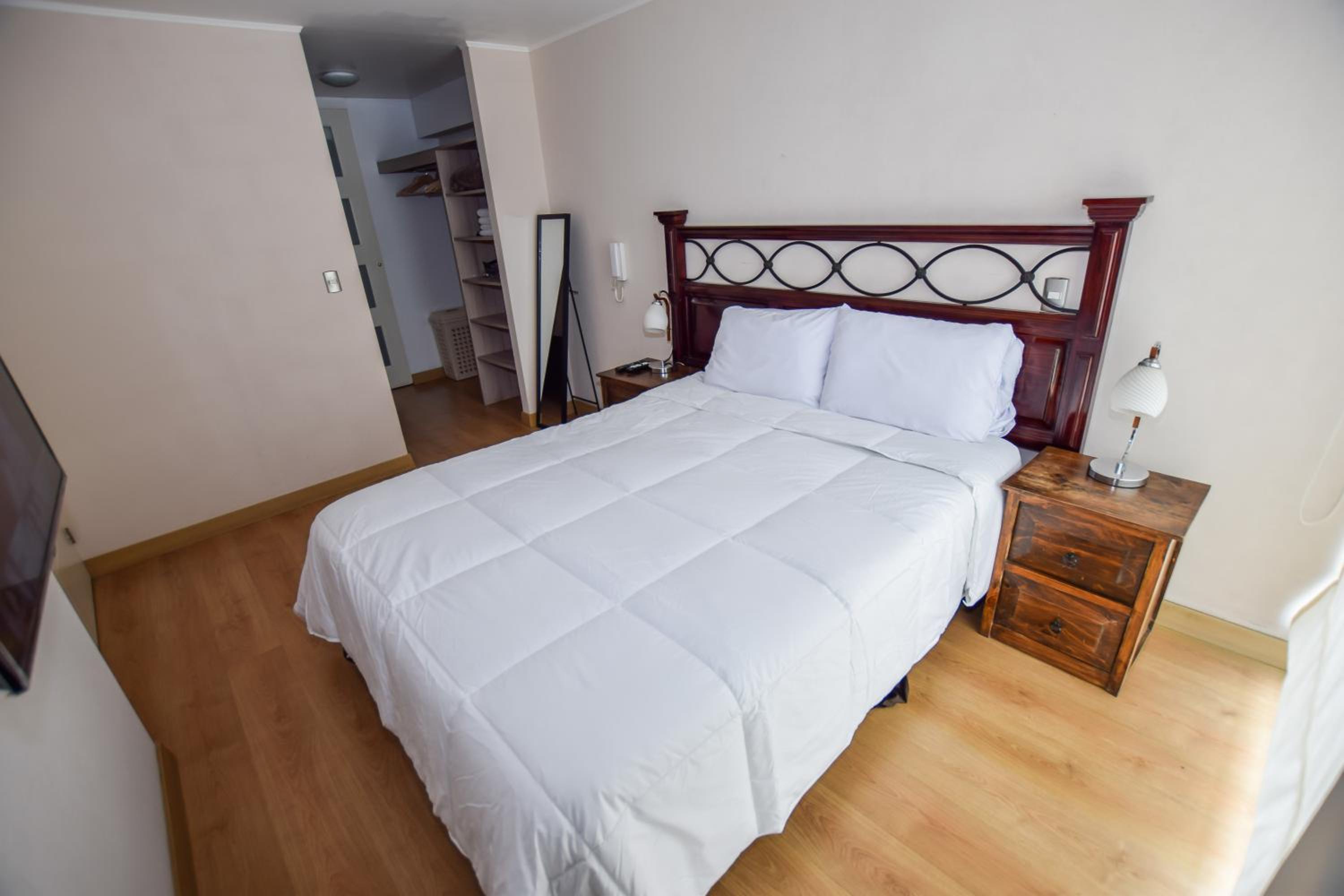 Miraflores Apartments 570 Pardo Ave by Private Host