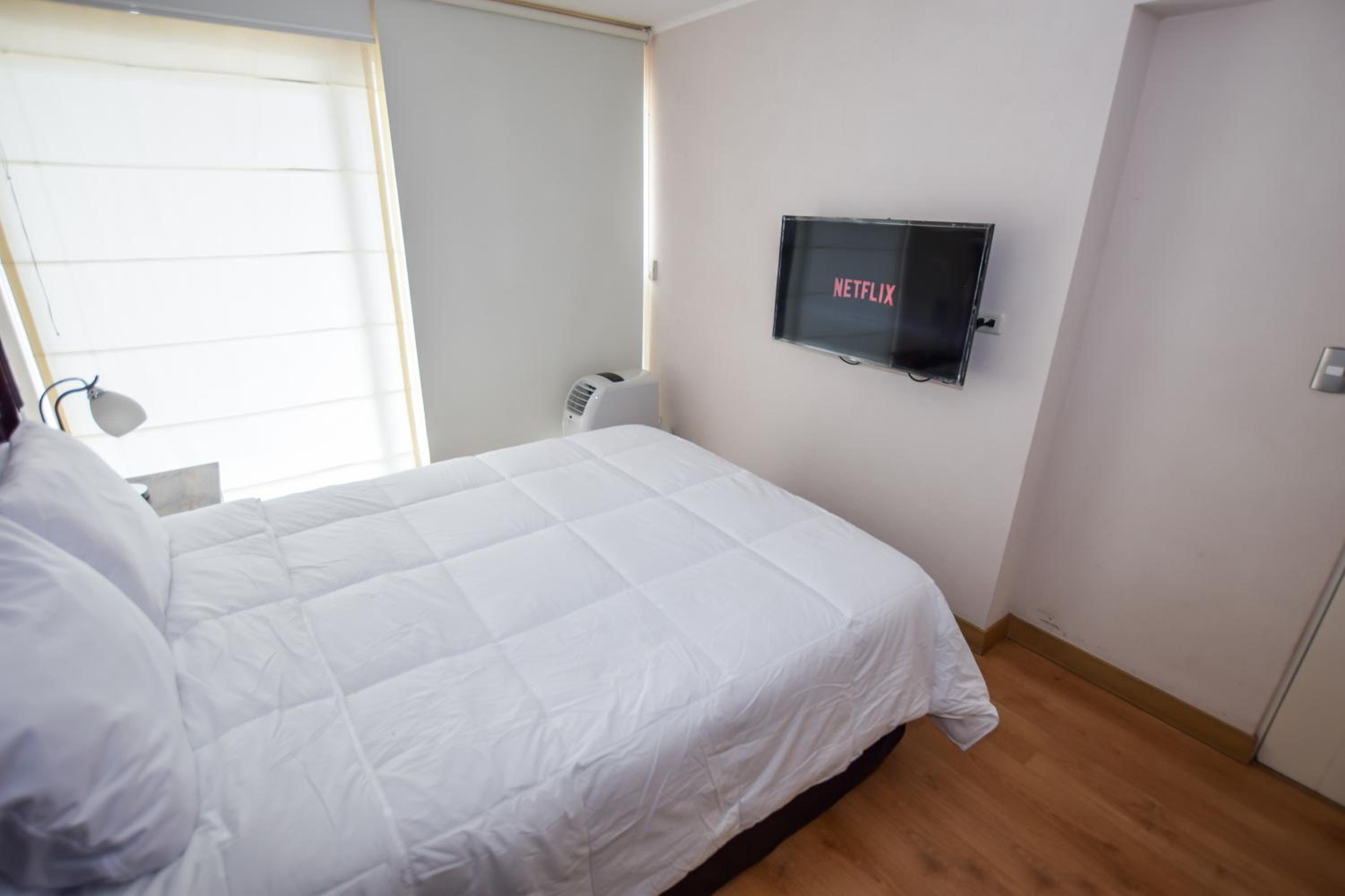 Miraflores Apartments 570 Pardo Ave by Private Host