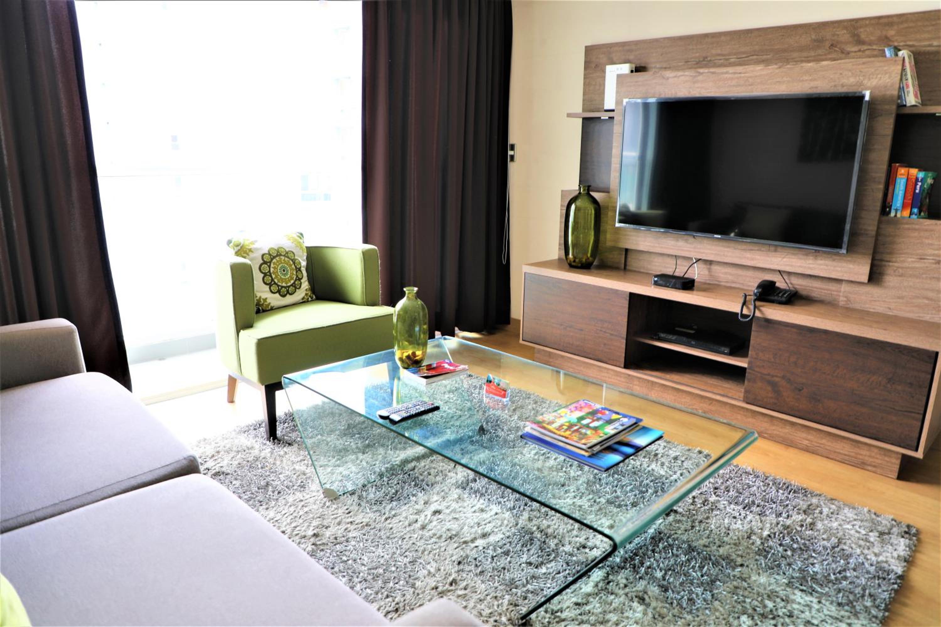 Miraflores Apartments 570 Pardo Ave by Private Host
