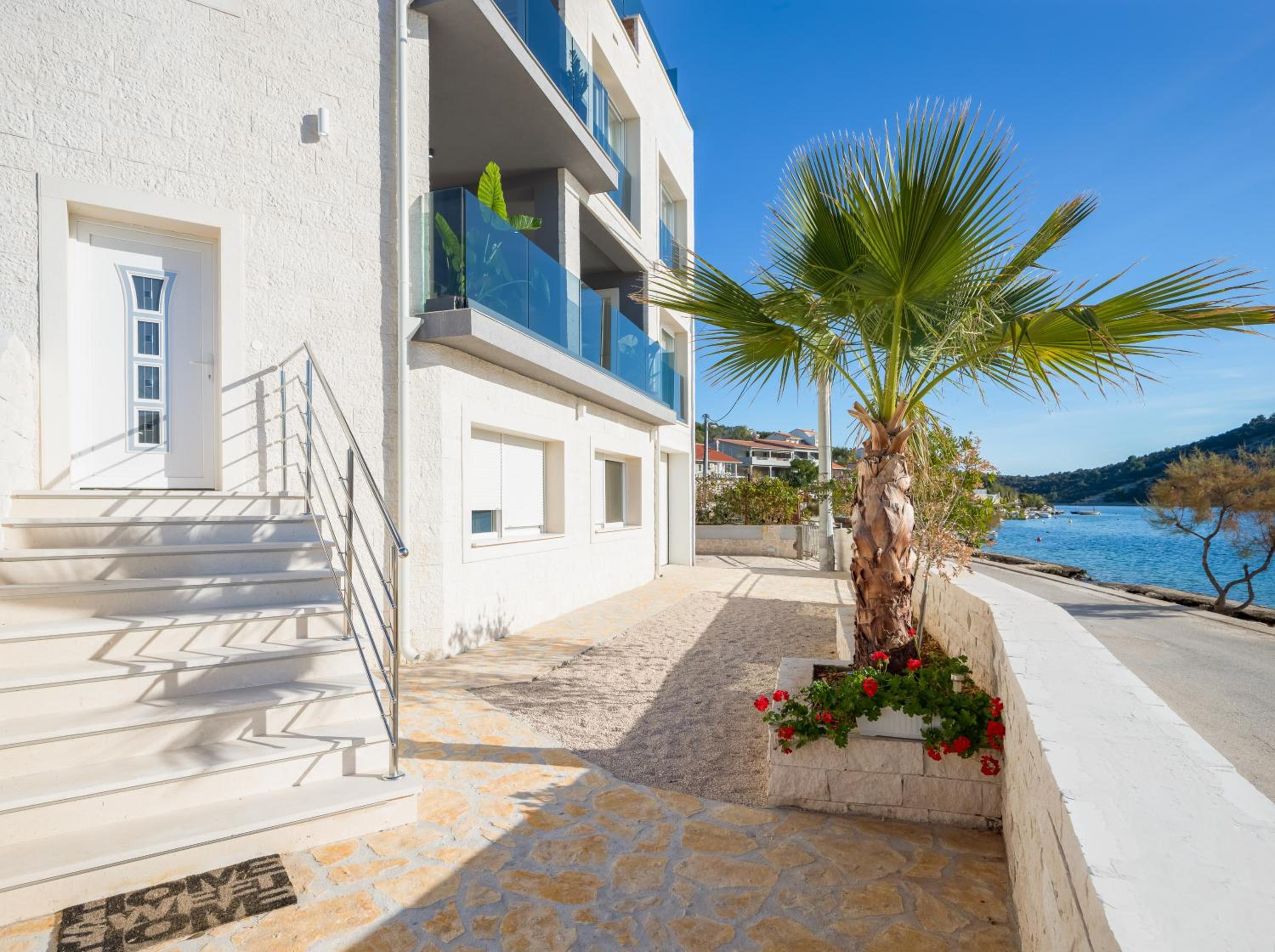 Beachfront Luxury Villa view 3