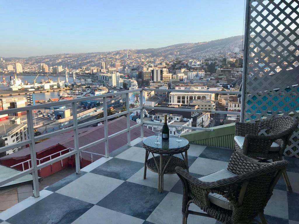 Casa porteña en cerro Artilleria