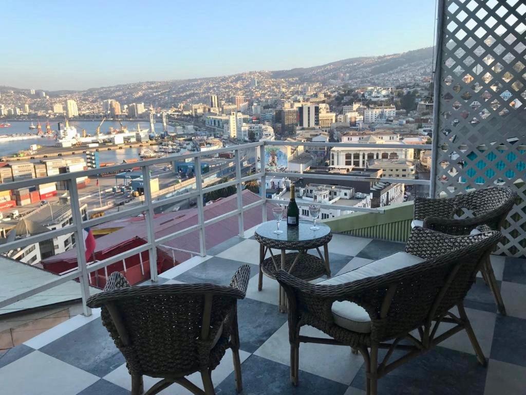 Casa porteña en cerro Artilleria