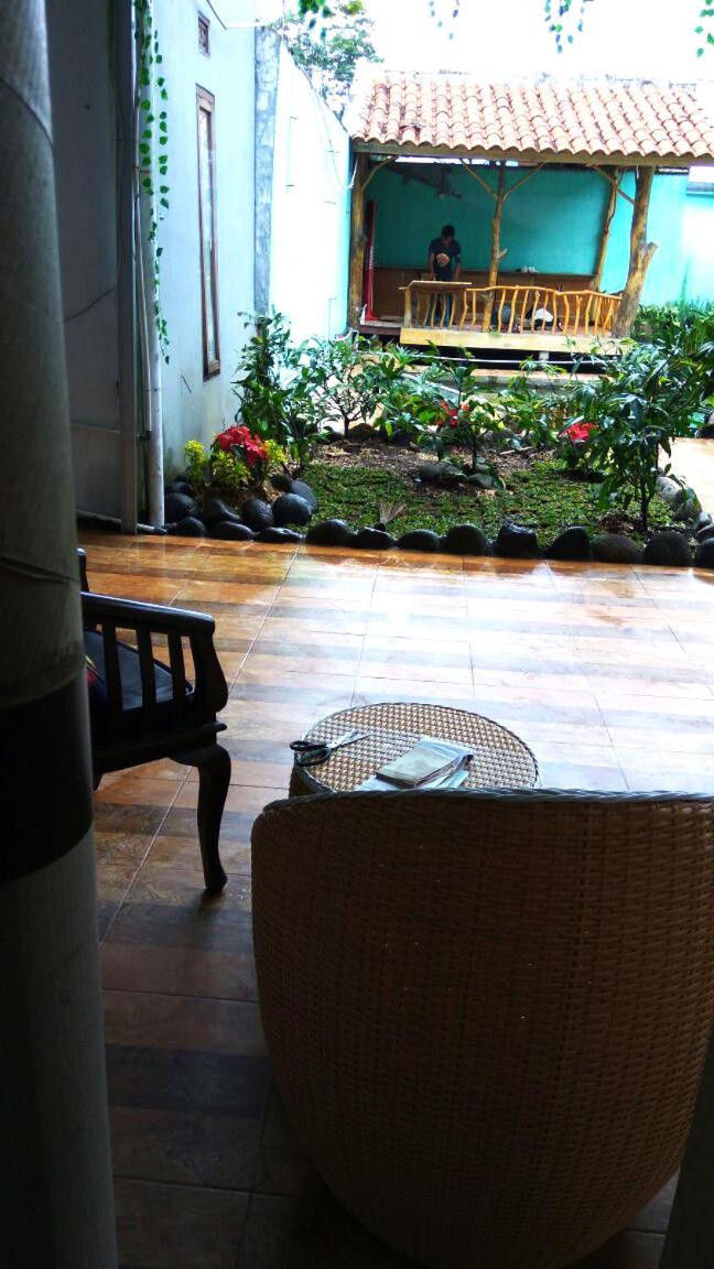 Photo 13