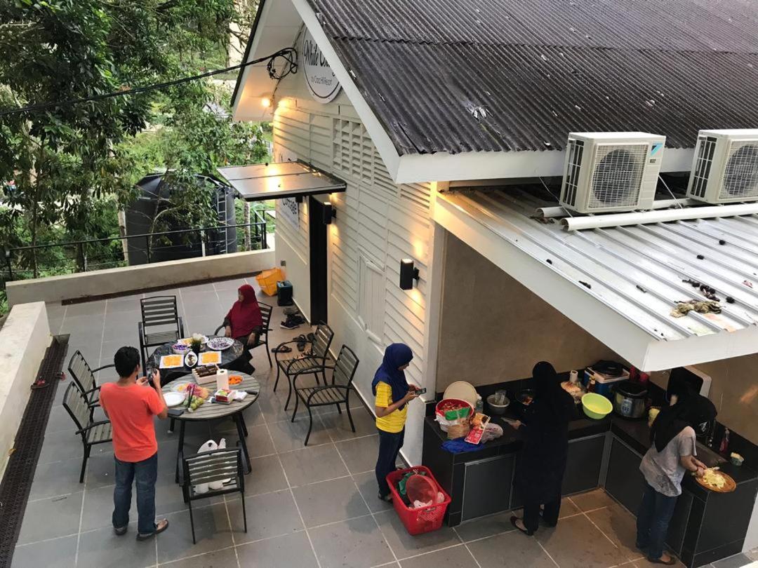Lilla Waterfall Retreat - Sg Lembing, Kuantan Formerly Known as Casa Hill Resort