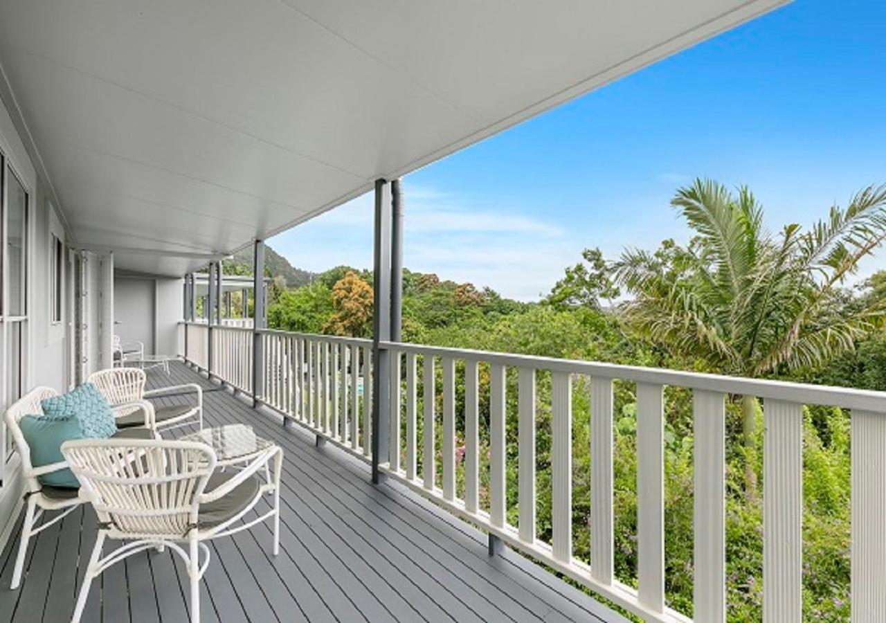 The Country House at Hunchy Montville