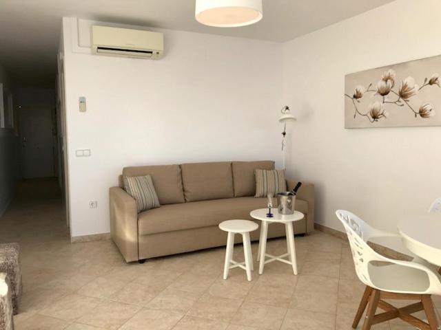 Los Fernandos, 1st line Beachfront Poniente, 2 bedroom apartment Ocean Terrace photo 4