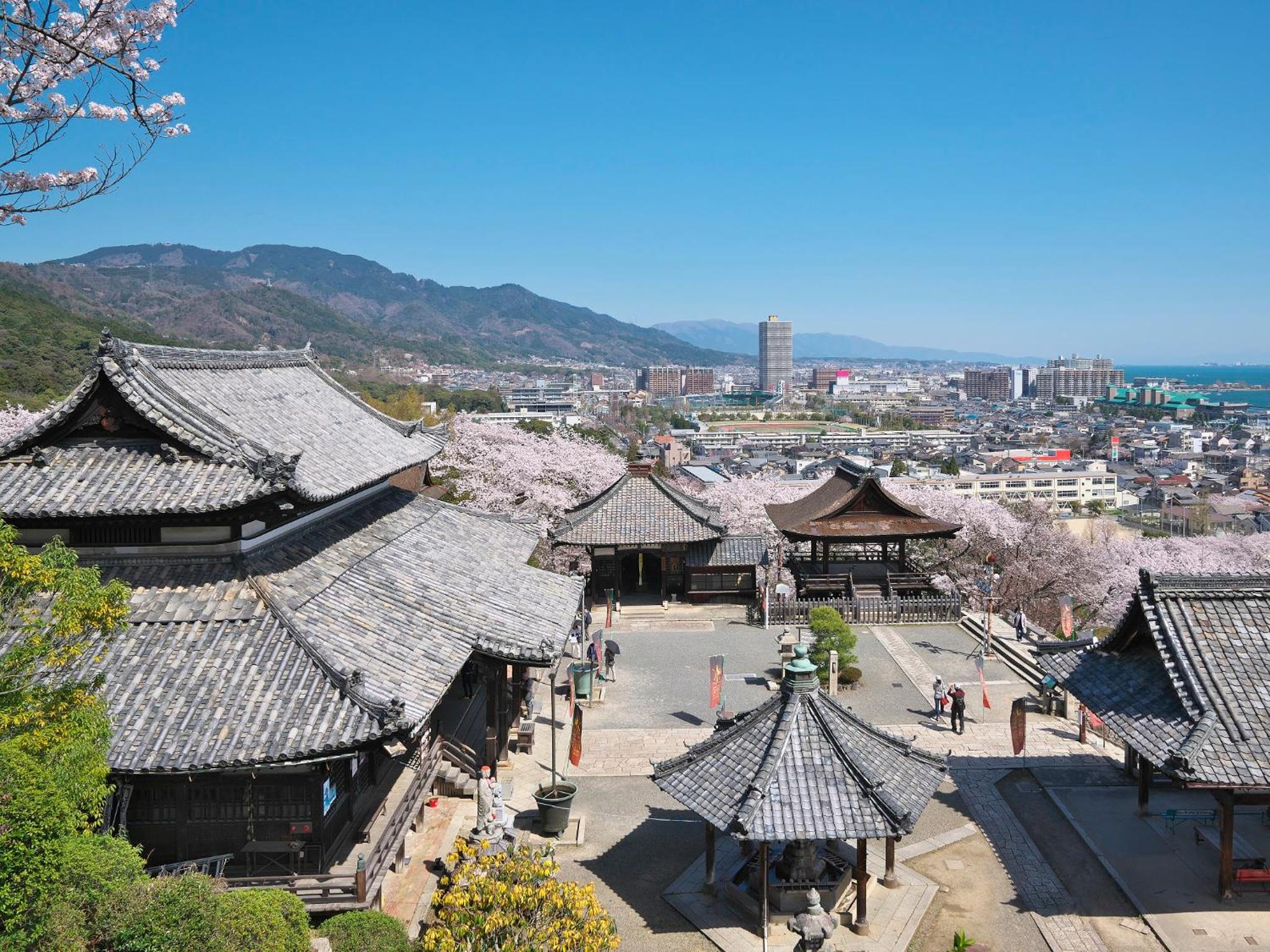 Temple-stay WAQOO Mii-dera view 3
