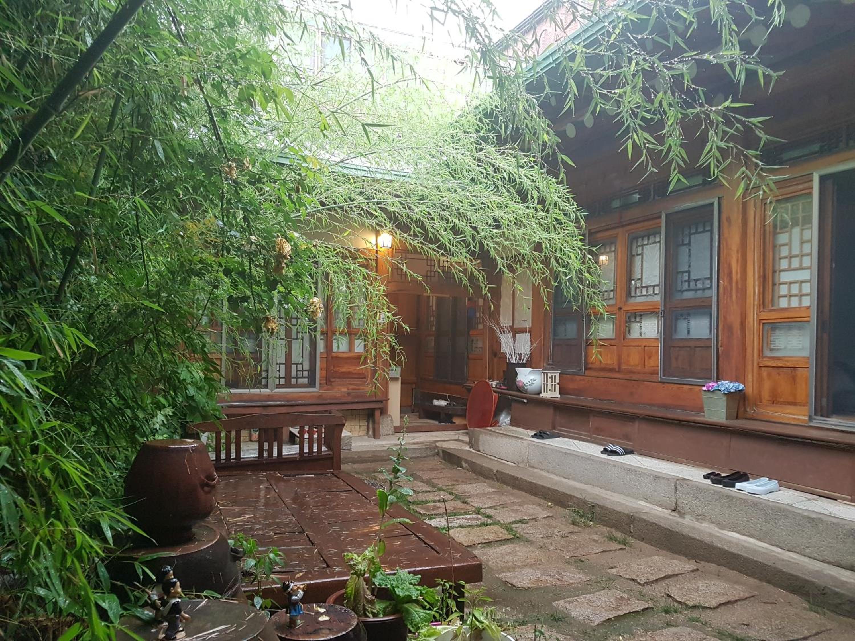 Gongsimga Hanok Guesthouse