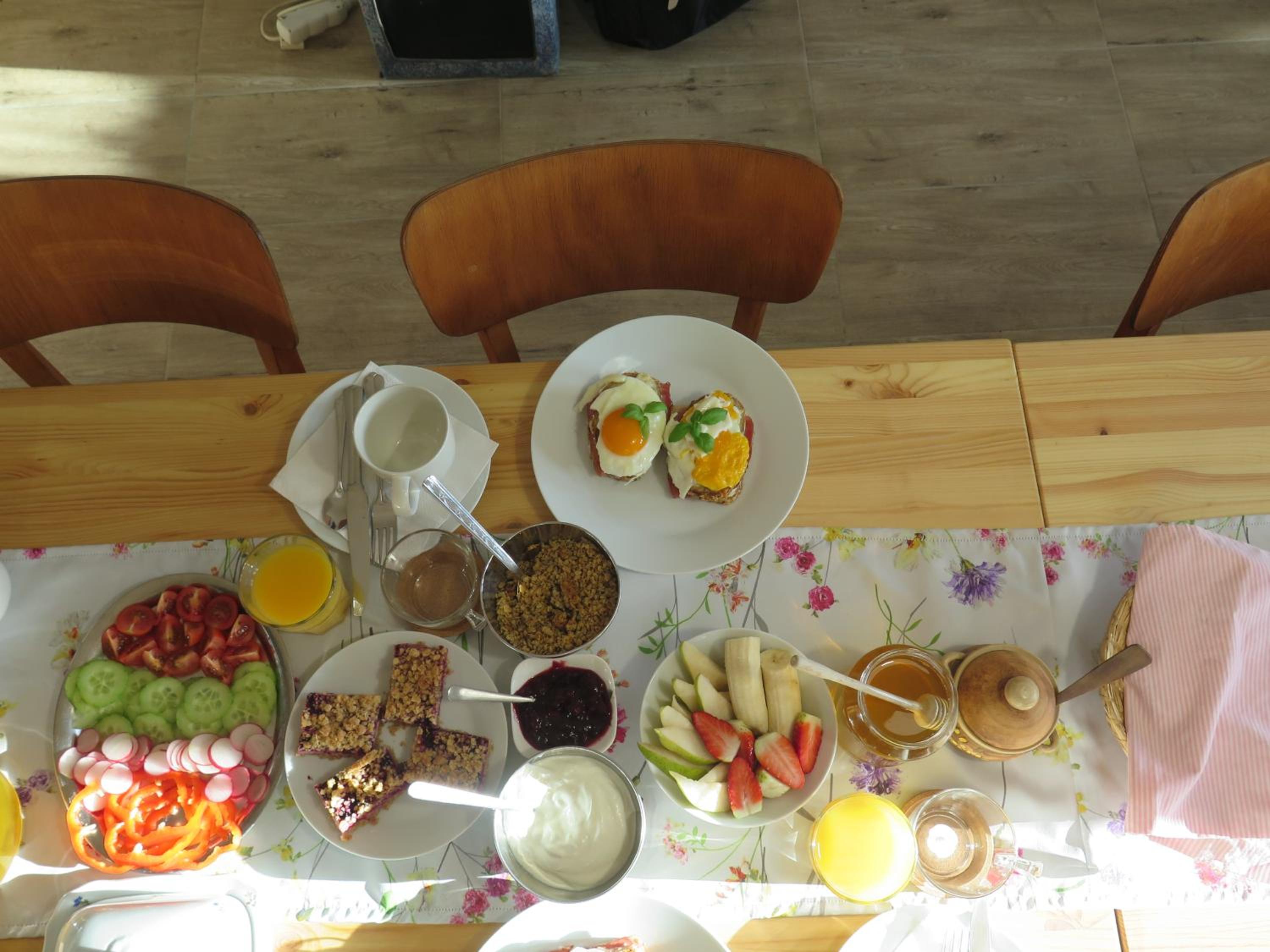Photo 8