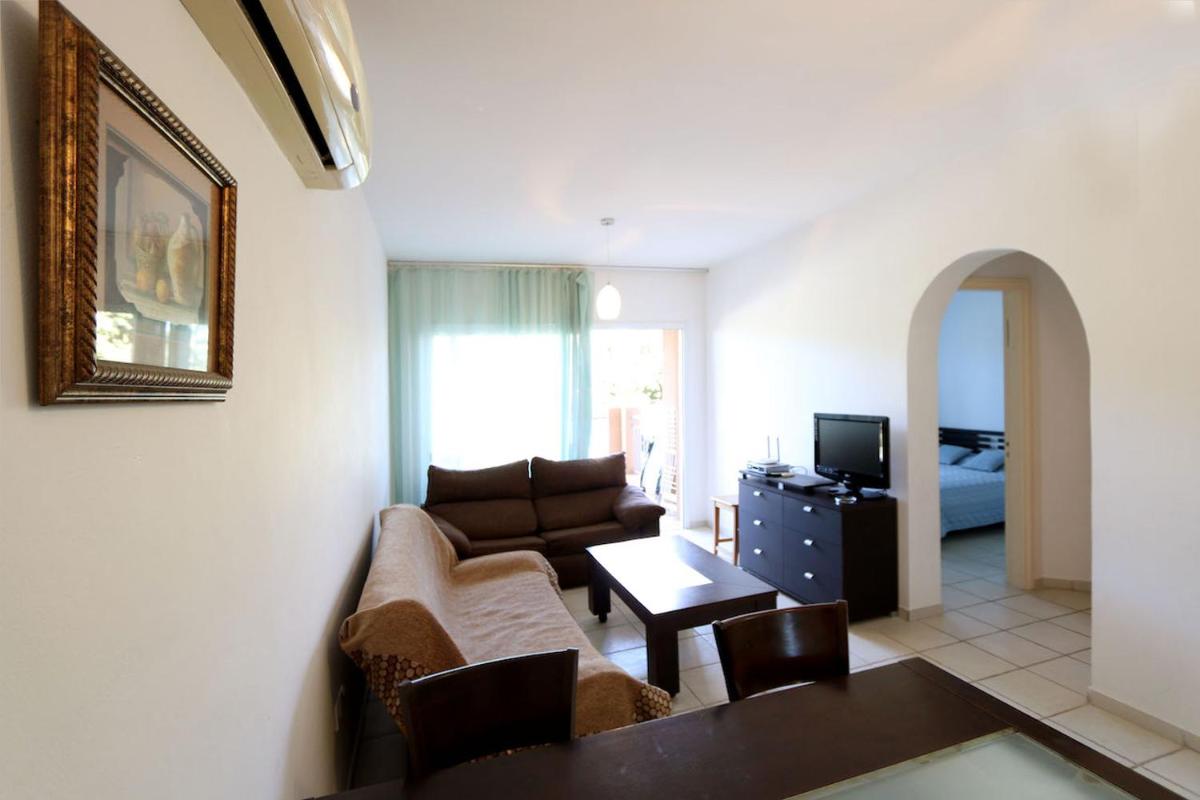 Laminaria Gardens view 2