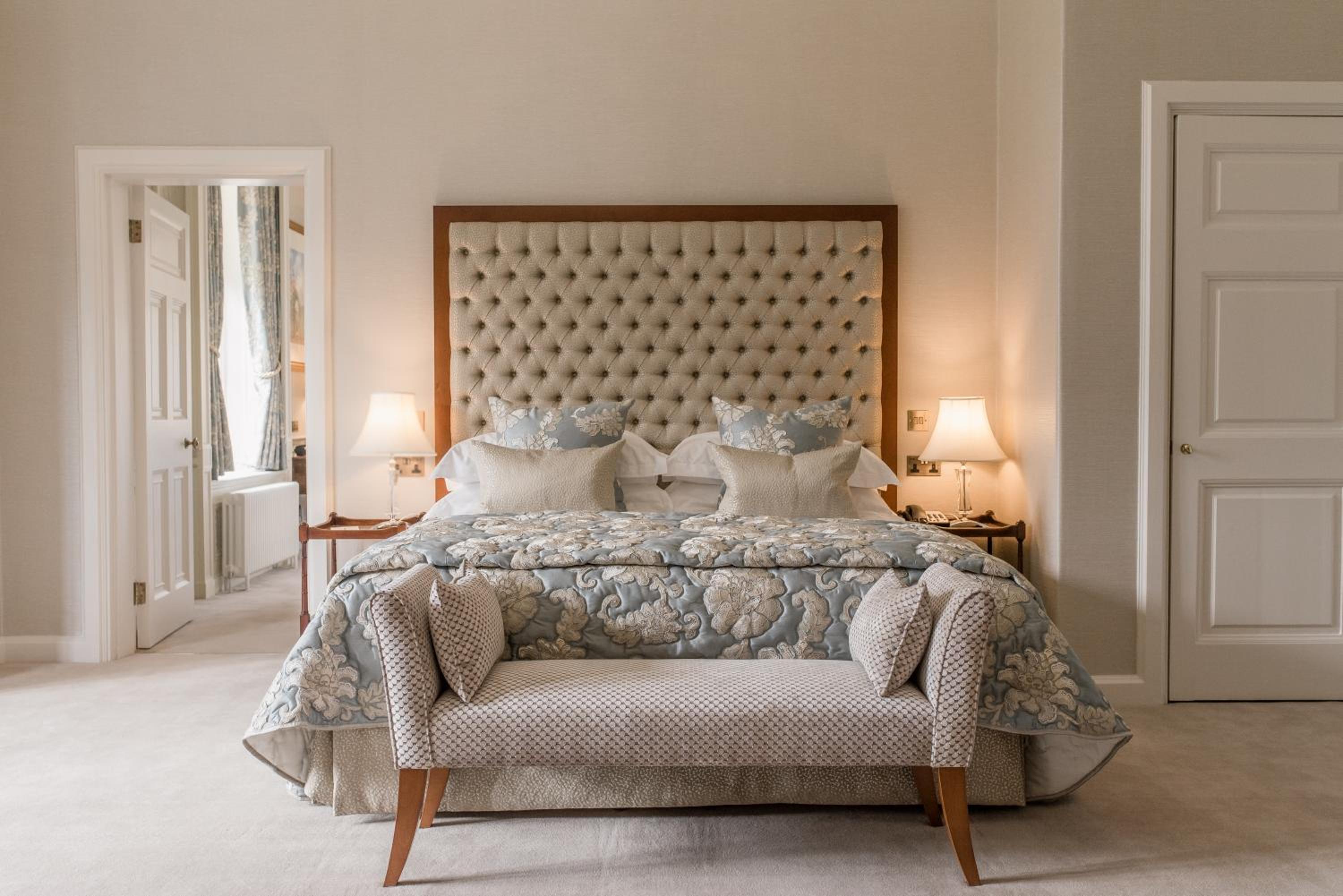 Hook Vacations - Tylney Hall Hotel - Property Image 2