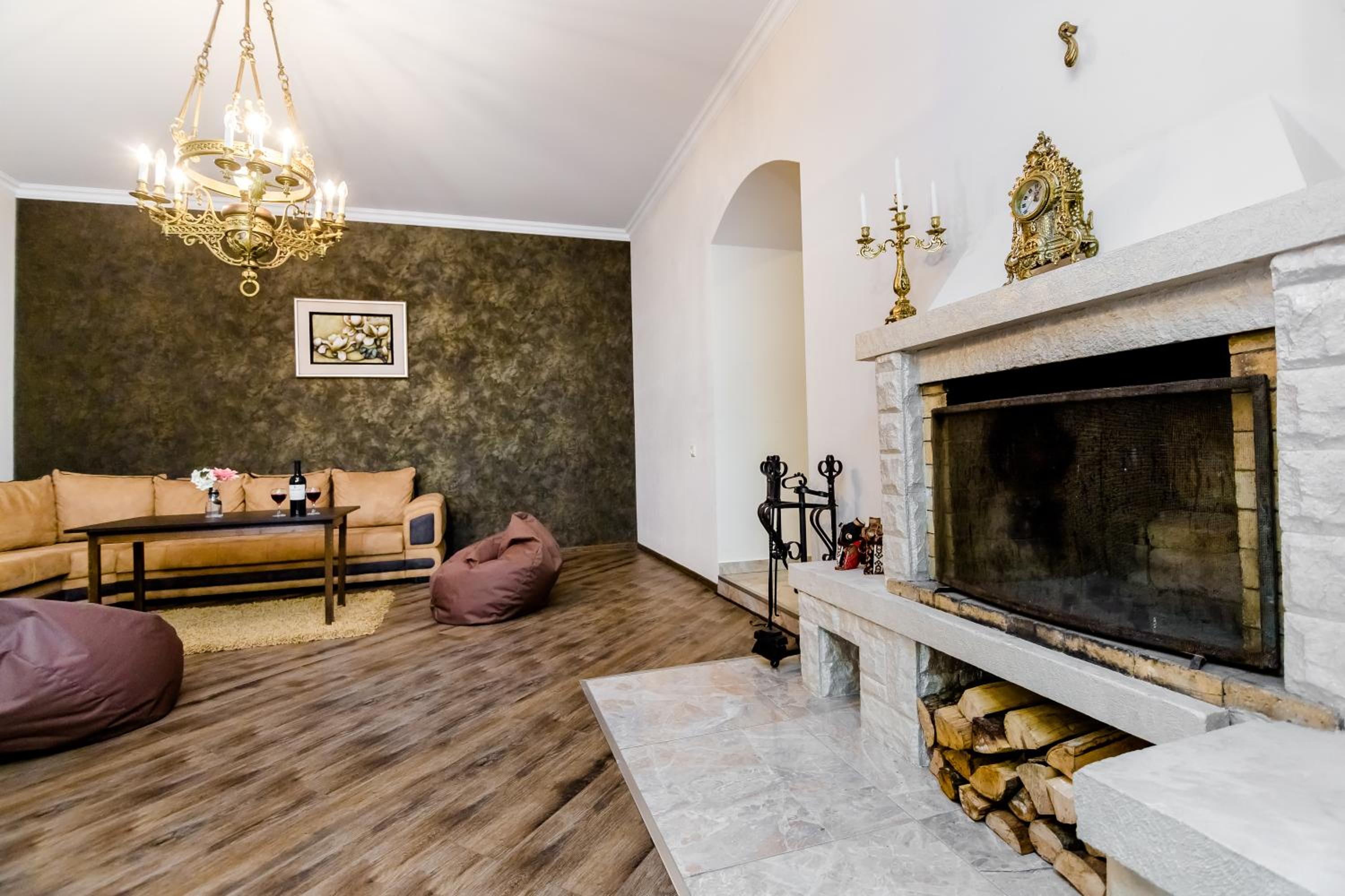 Comfortable House on Marjanishvili view 4