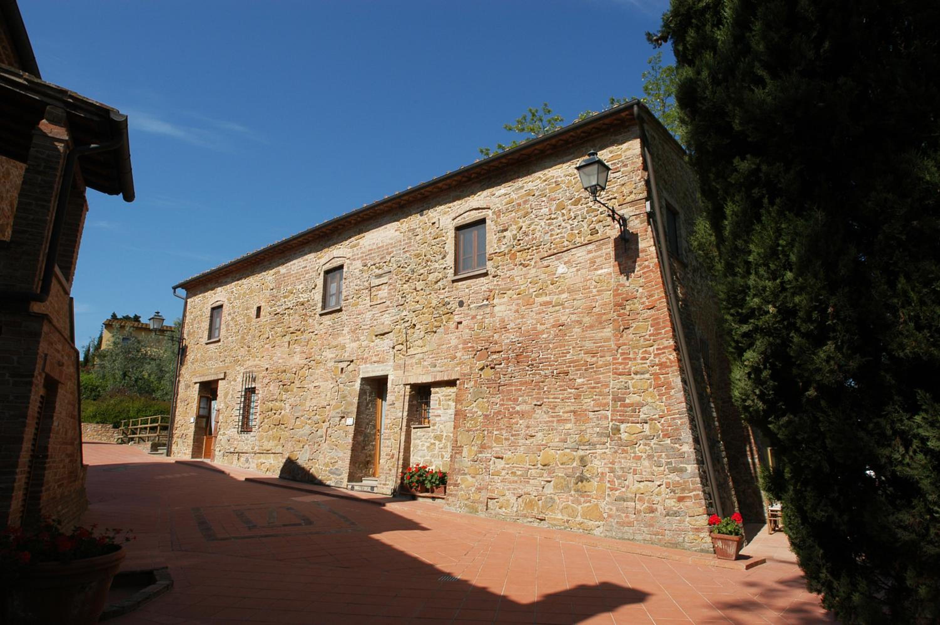 Photo 45