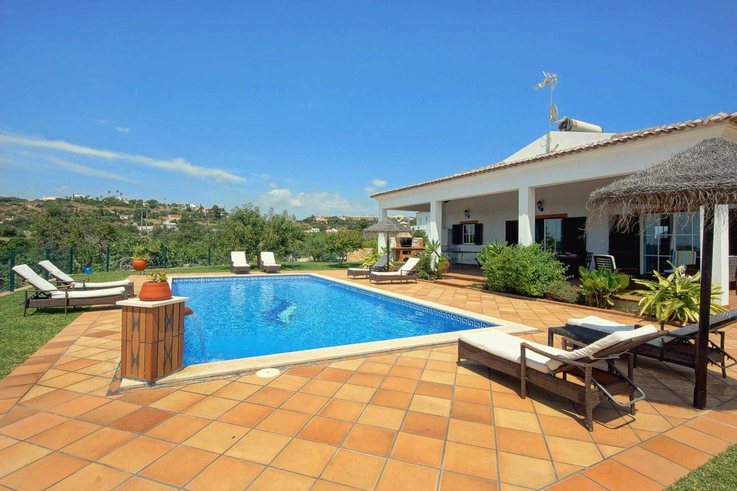 Villa Monte de Madrinha en Albufeira — recepcion & lobby