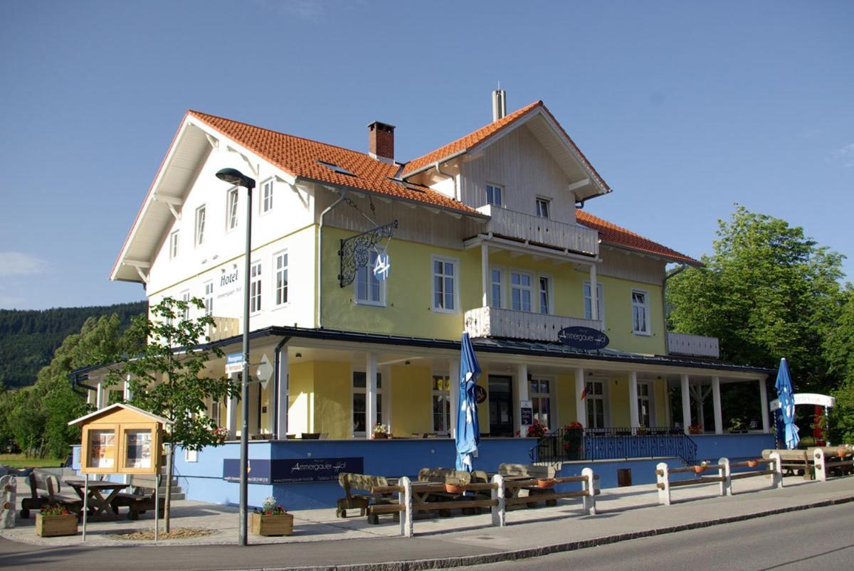 Hotel Garni Ammergauer Hof - Image 1