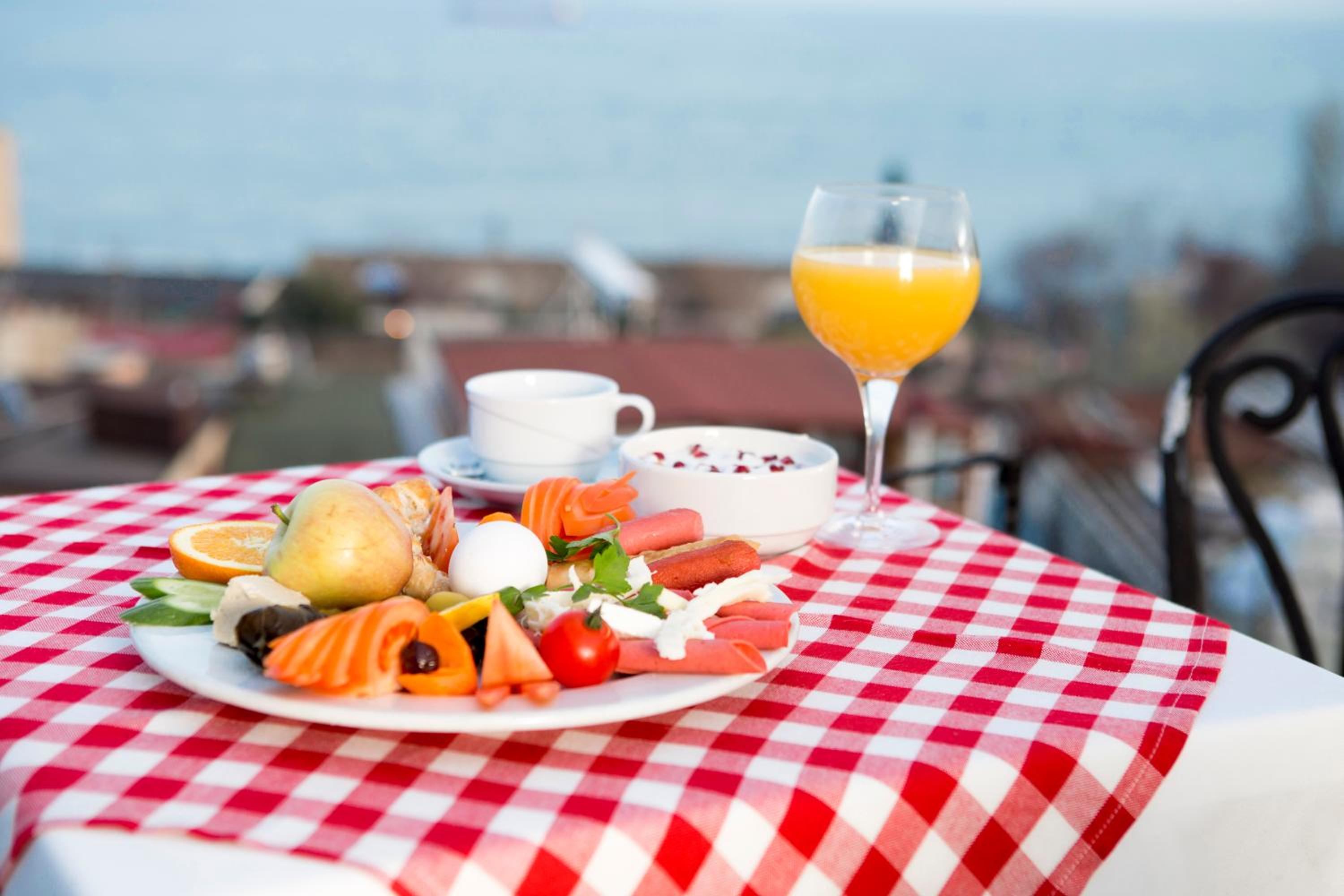 Mytra Hotel - Image 6