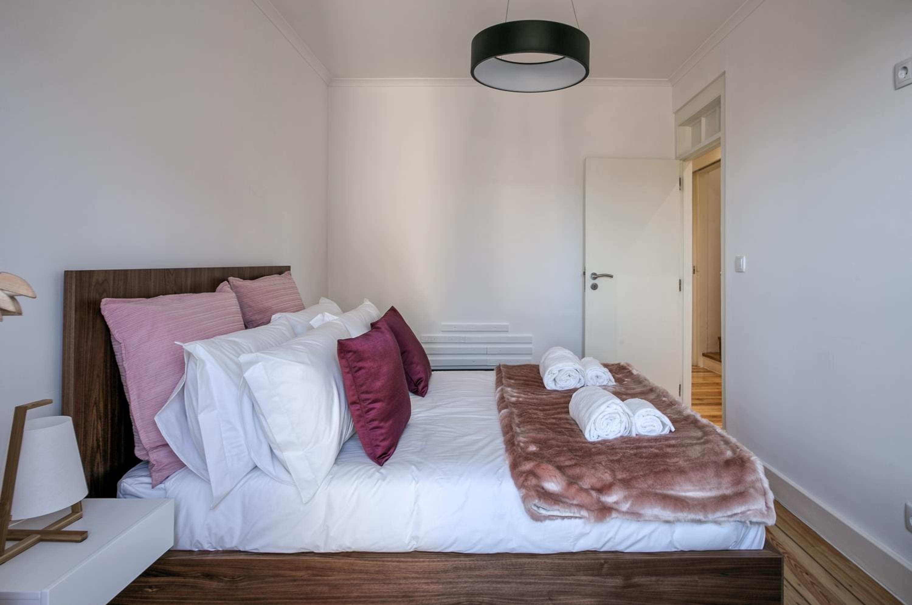 Hip Tailor Made Duplex Penthouse in Bairro Alto view 4