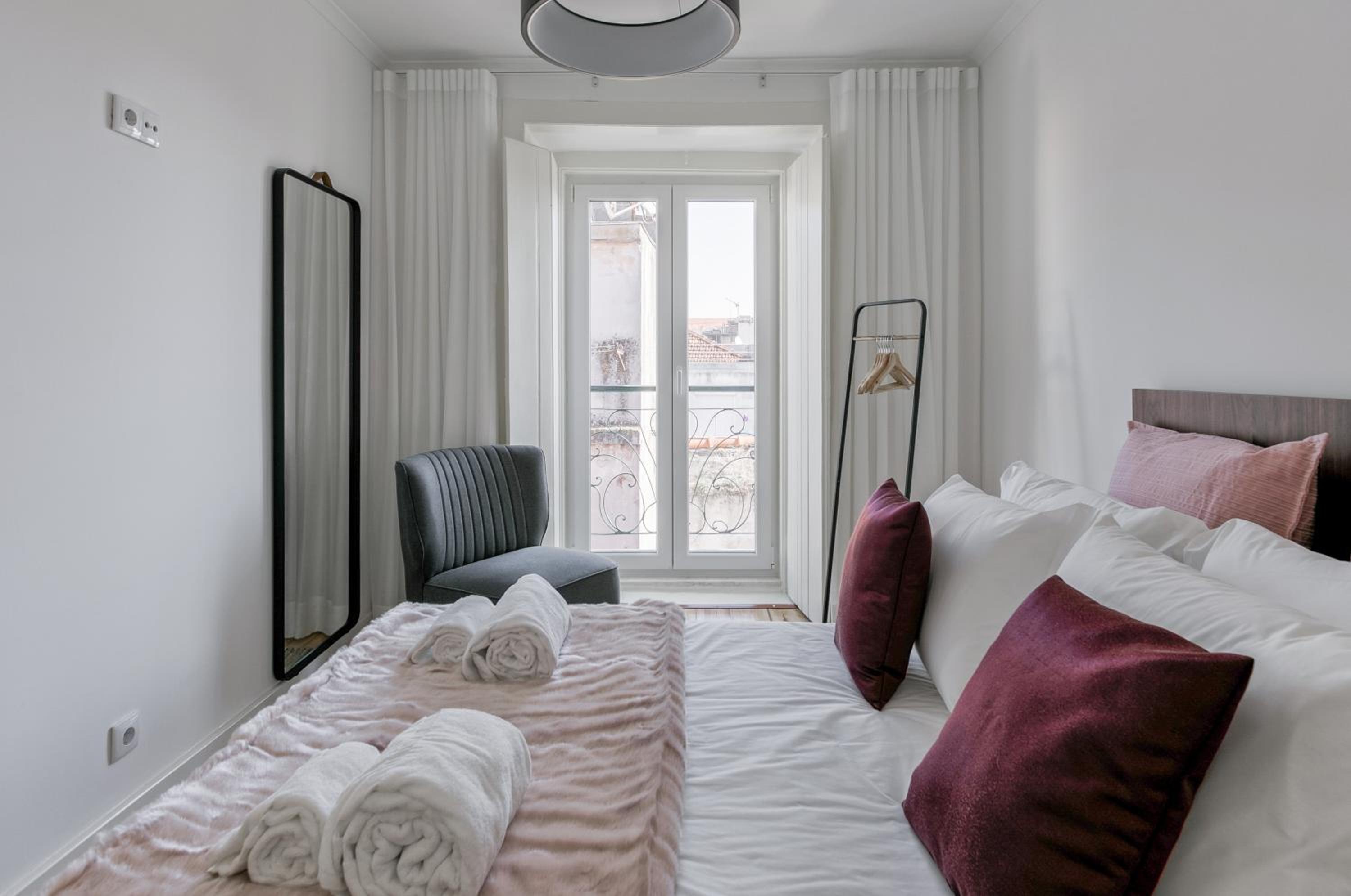 Hip Tailor Made Duplex Penthouse in Bairro Alto view 2