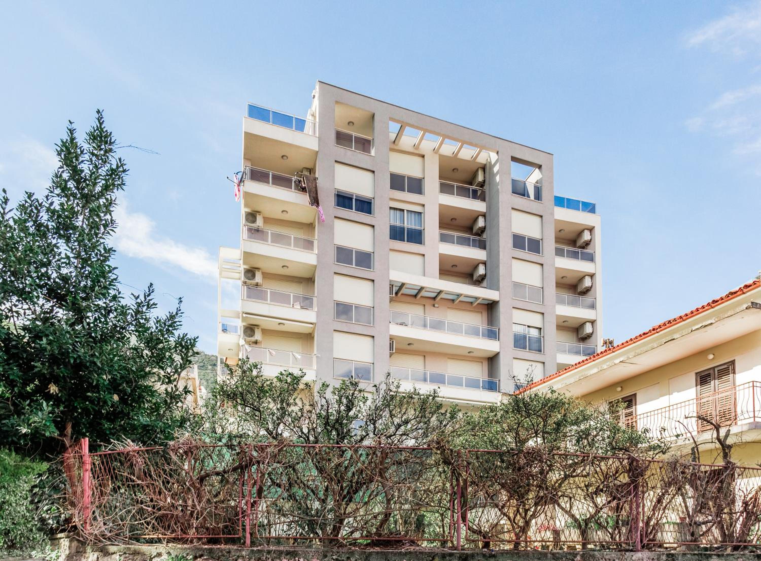 Apartments LORA Cetinjska view 2