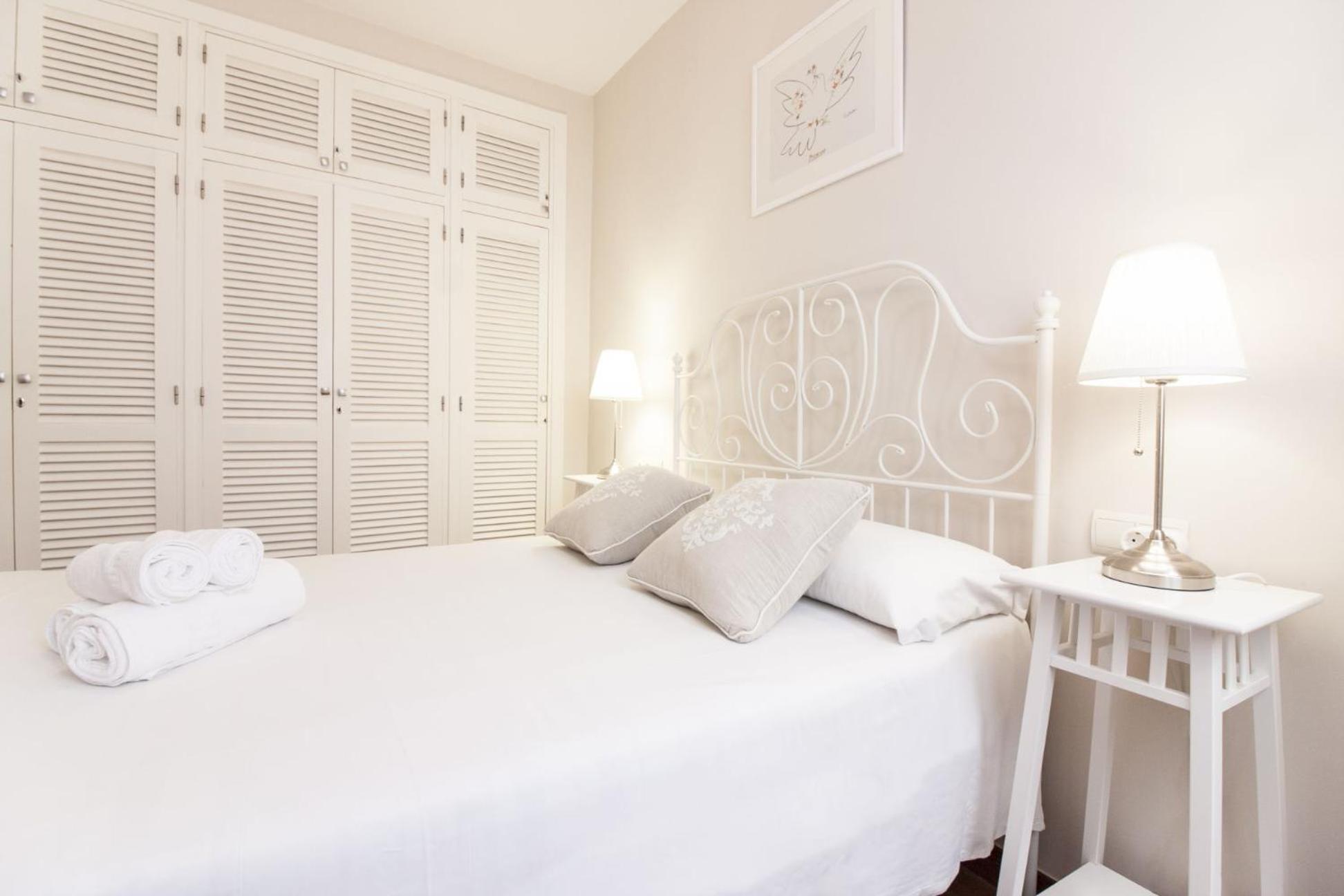 Malaga Center Flat Comedias Street