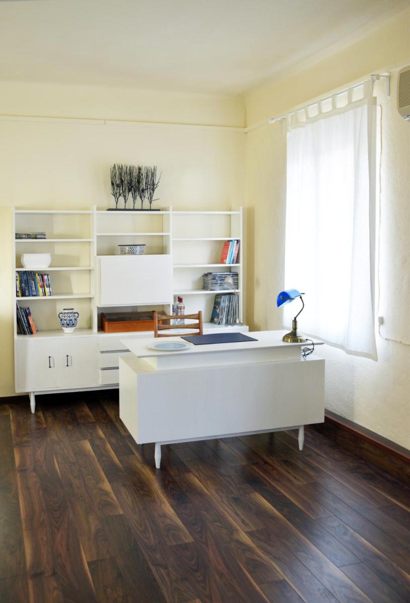 Apartment with Rooftop Terrace & Acropolis View photo 5